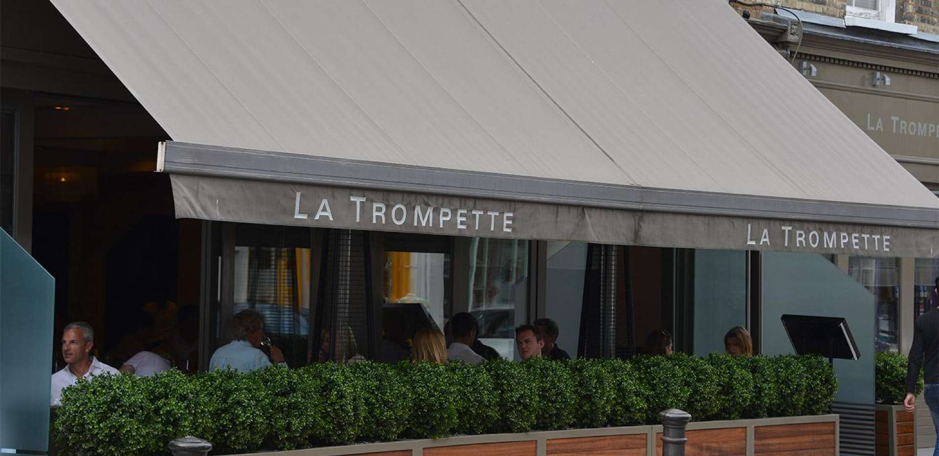 Berkeley, Napier Square, La Trompette, Local Area