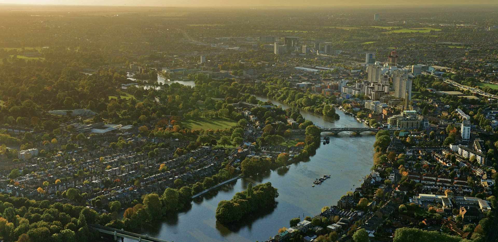 St-James, Heritage Walk, Exterior 01