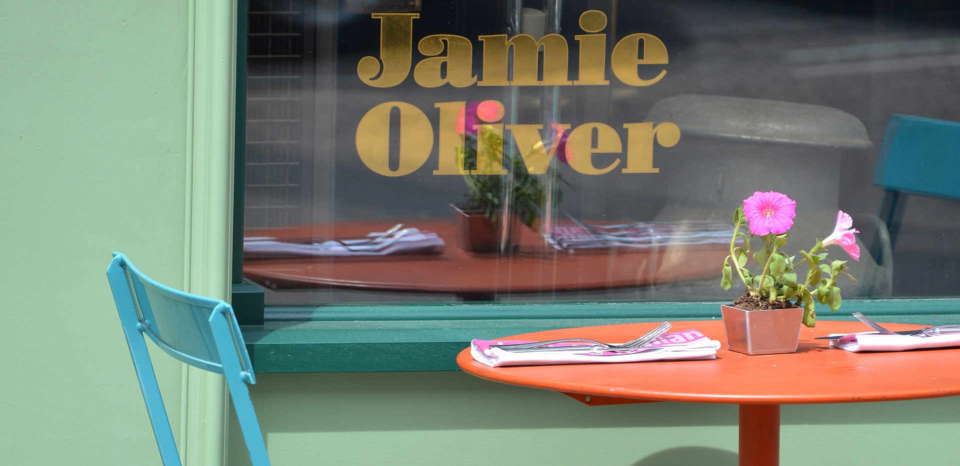 Berkeley, Royal Wells Park, Restaurant, Local Area