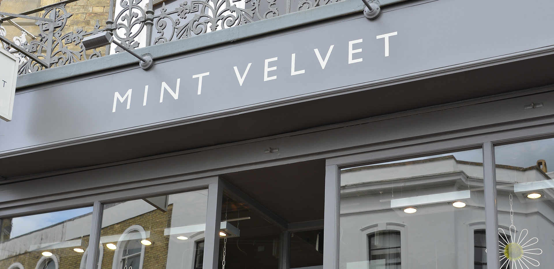 Berkeley, Royal Wells Park, Mint Velvet, Local Area