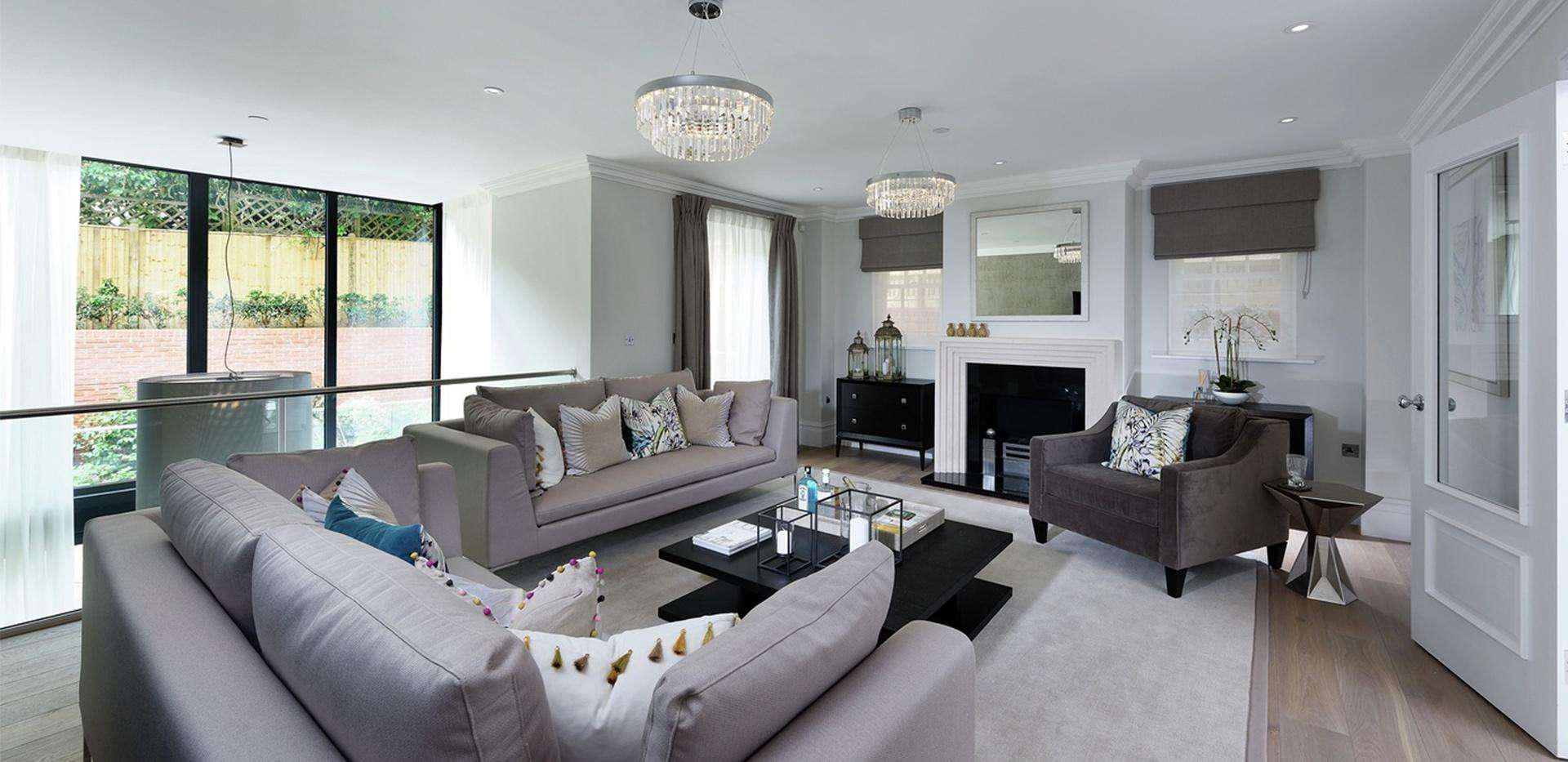 Berkeley, Marryat Place, Formal Living