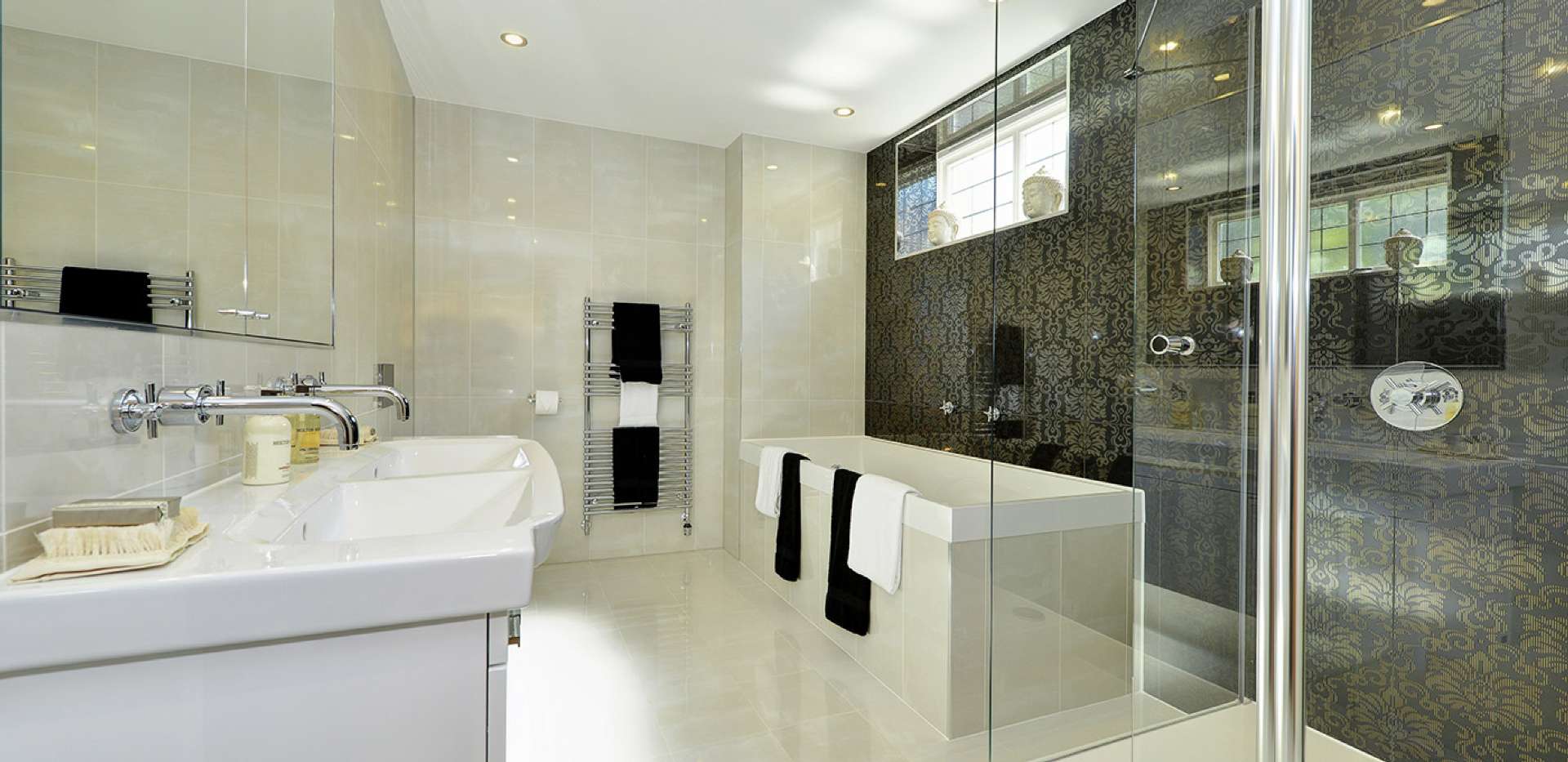 St James, Queens Acre, Butlers Court, Bathroom, Interior