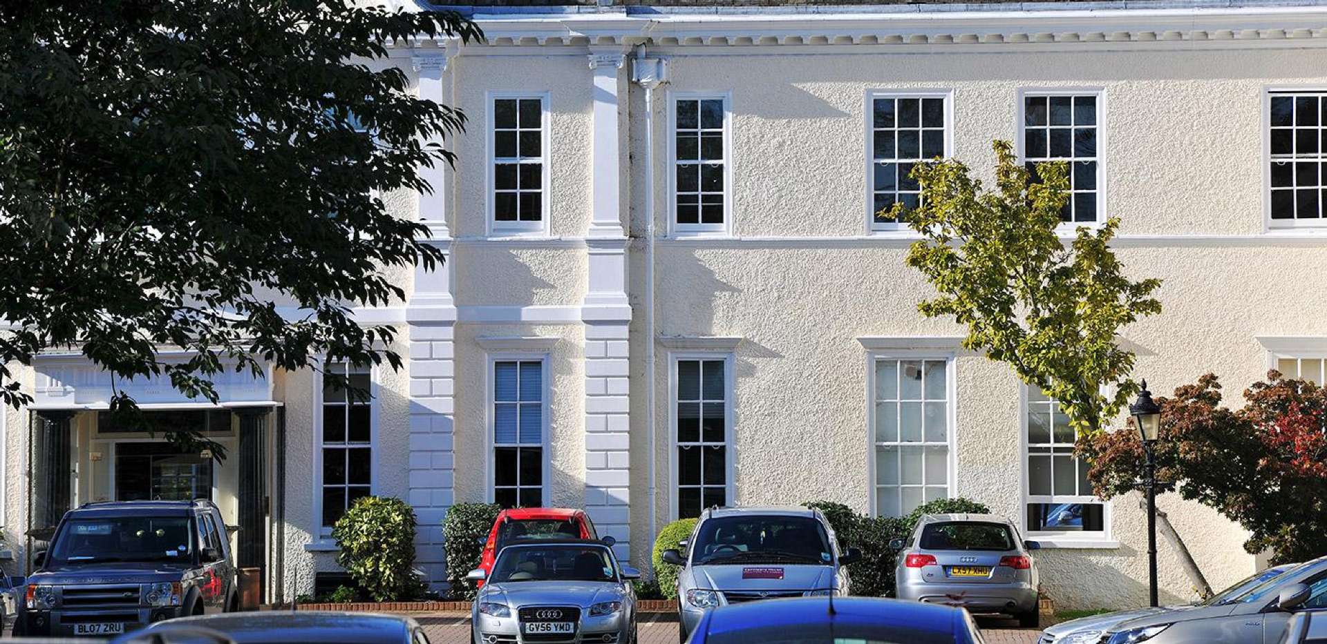 Berkeley, Holmhurst Mews, Building, Local Area