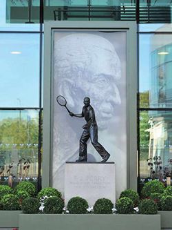 Berkeley, Holmhurst Mews, Centre Court, Statue, Tennis, Local Area
