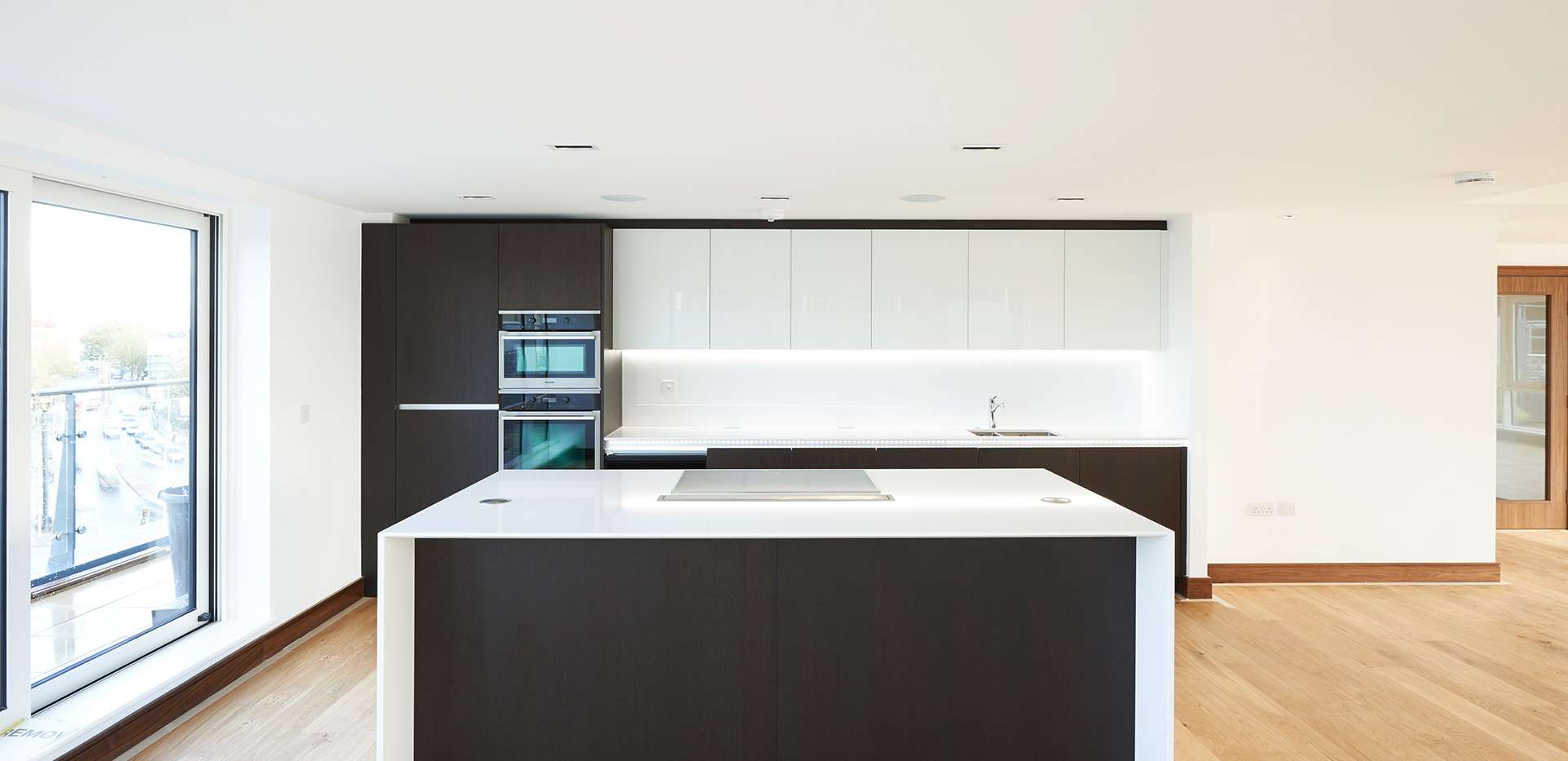 St George, Kew Bridge, Apartment129, Kitchen