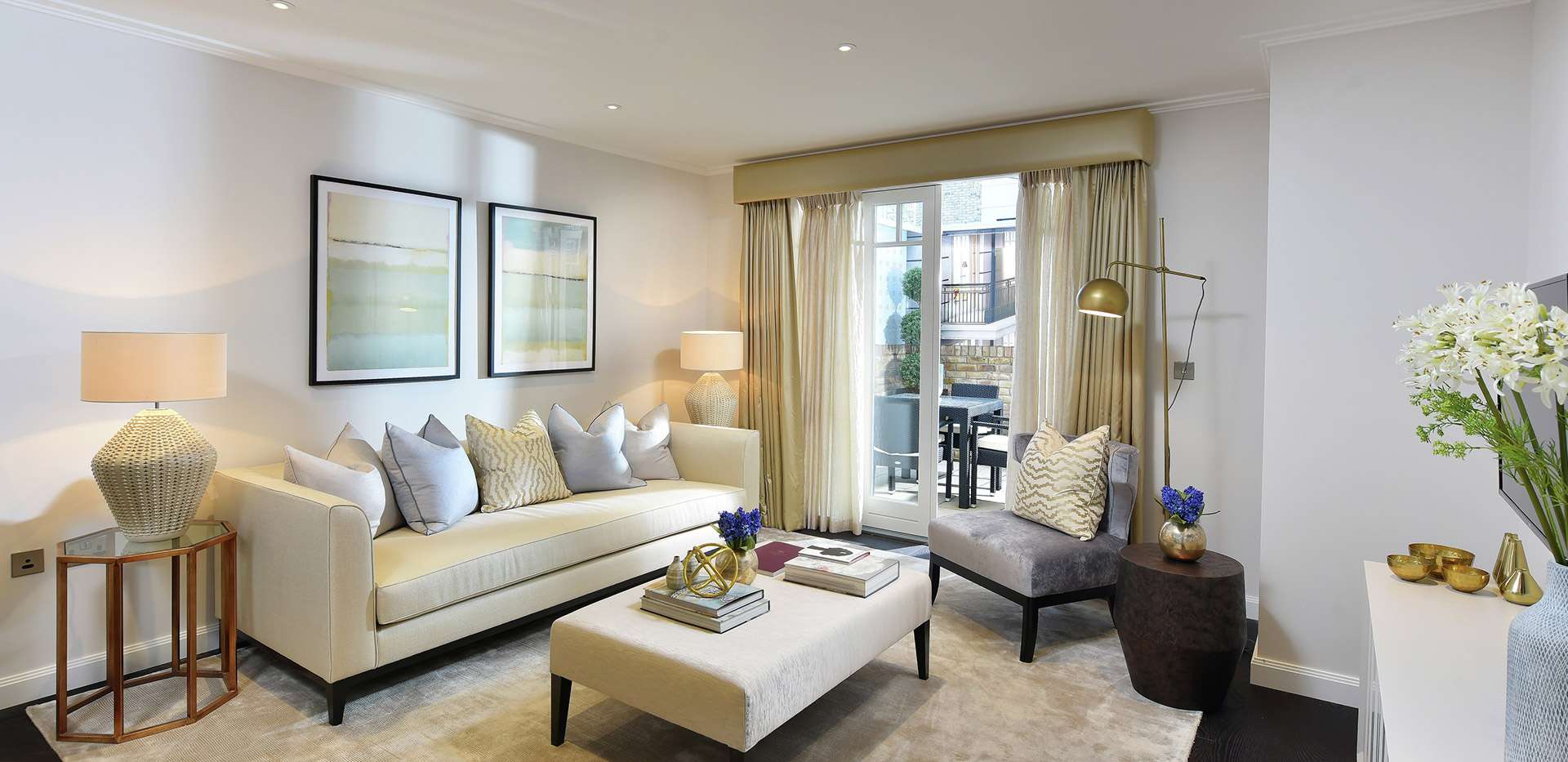 St James, Hurlingham Walk, Hall, Interior, V3