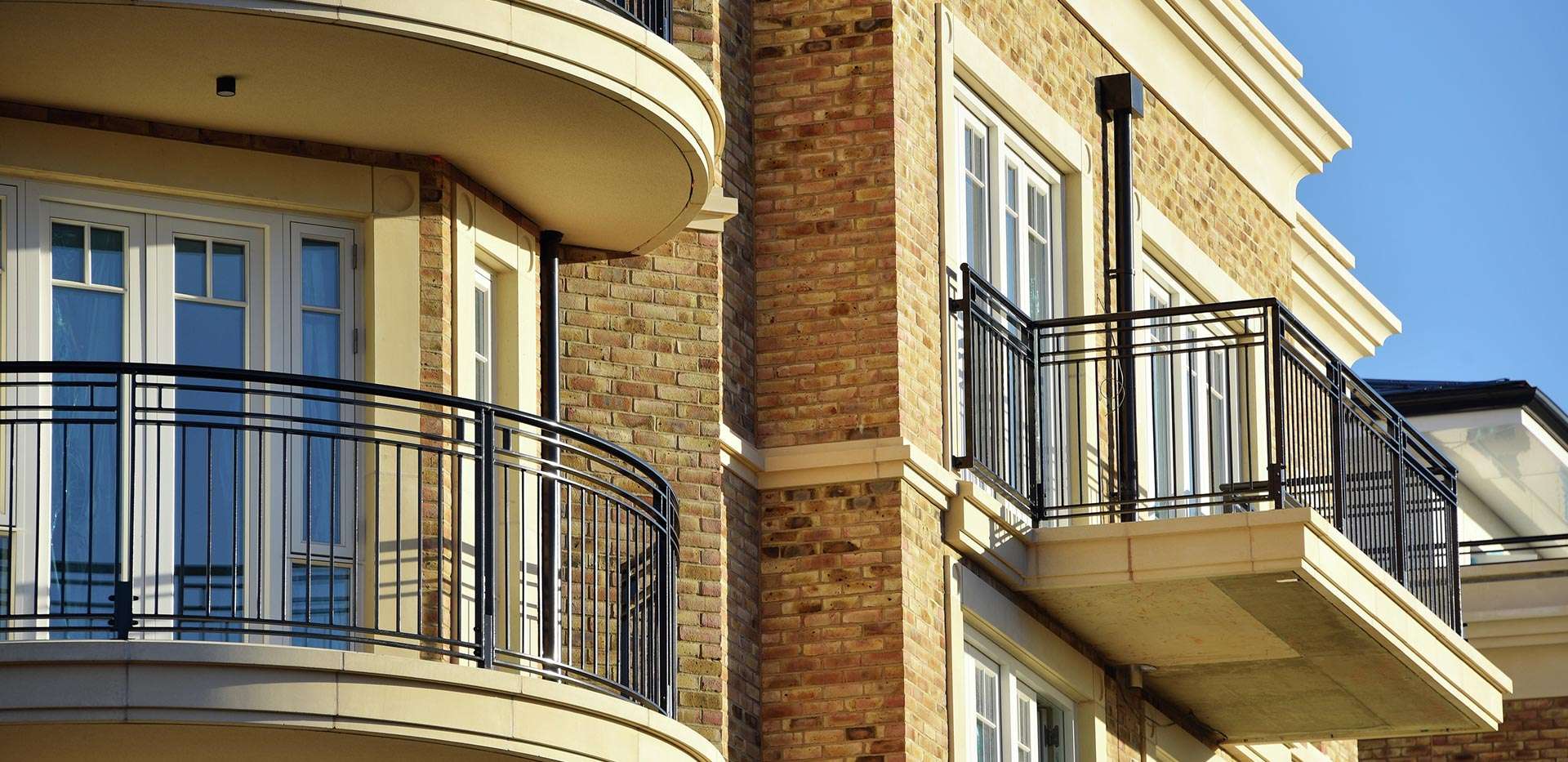 St James, Hurlingham Walk, External, V1