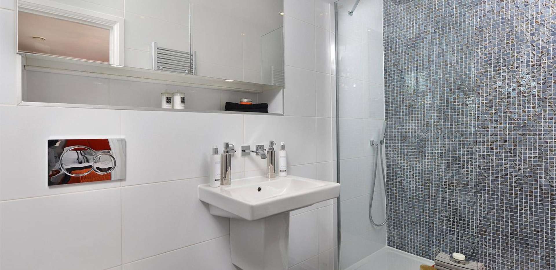 Berkeley, Winton Place, Show Home, Bathroom, En-suite, Interior