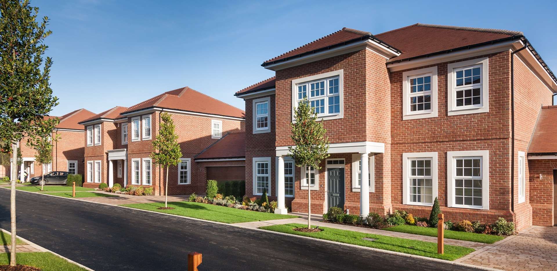 Berkeley, Fiennes Park, Grange Walk, Street Scene