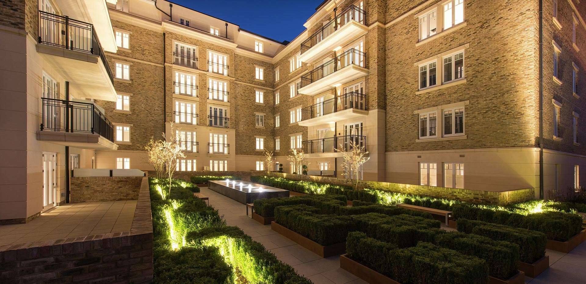 St James, Hurlingham Walk, Side, Courtyard, Dusk, Exterior