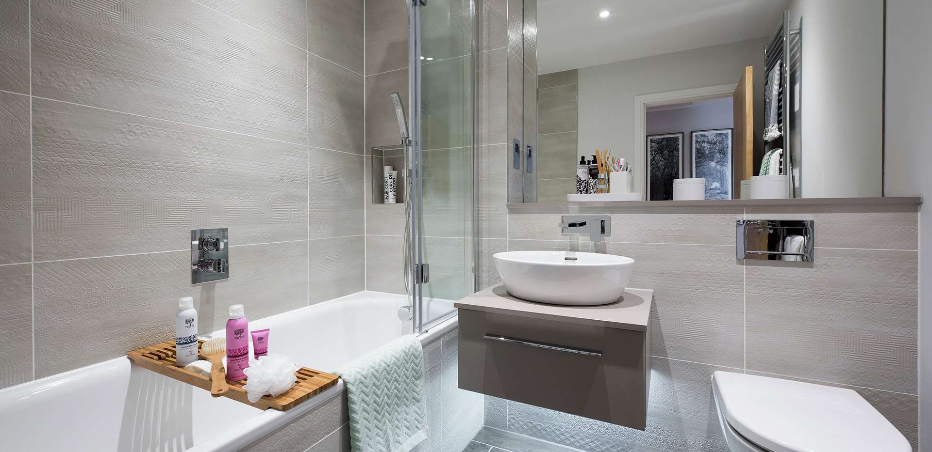 Berkeley, Edenbrook, Property 390, Bathroom, Interior