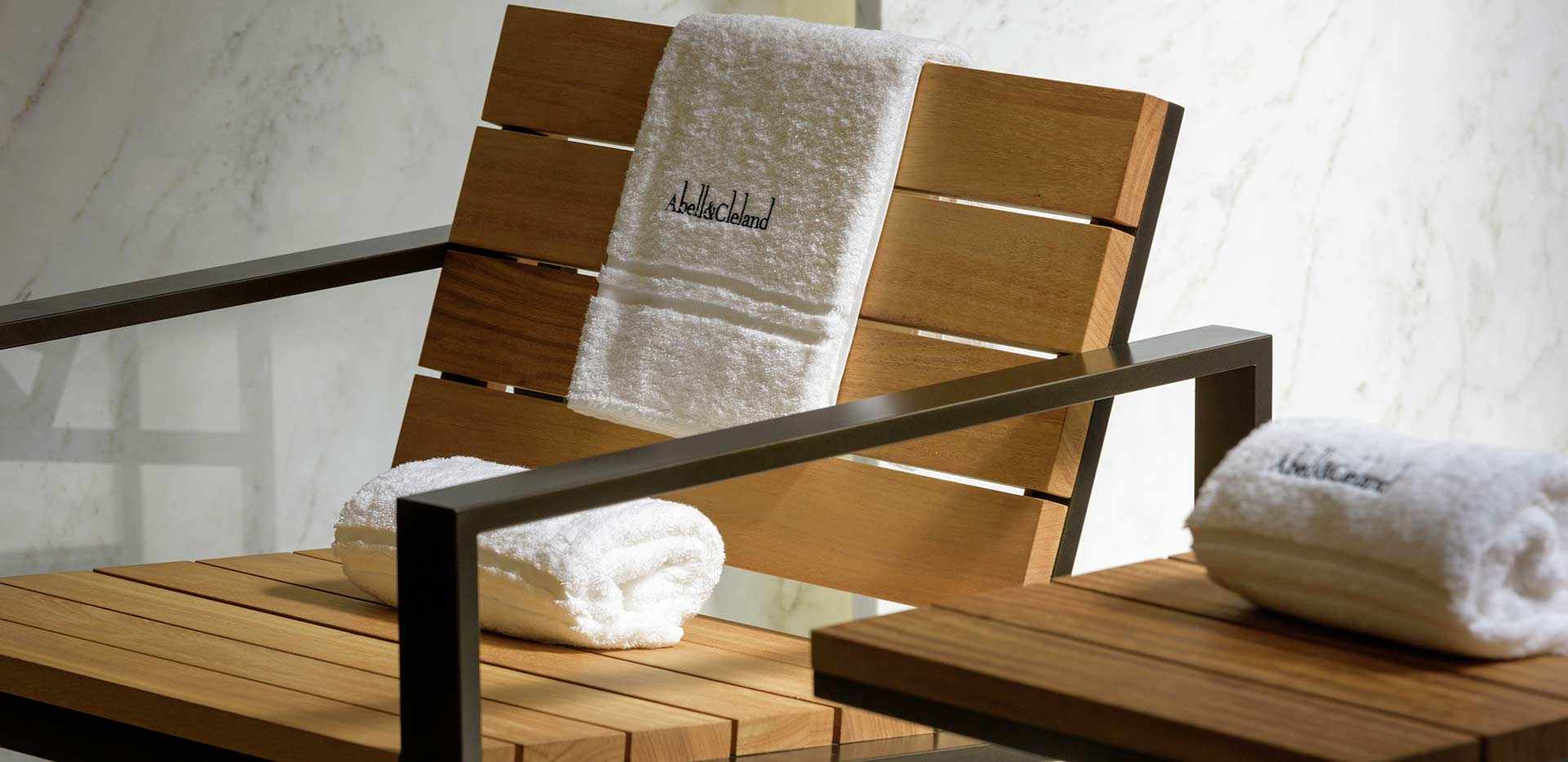 Berkeley, Abell & Cleland, Facilites, Chairs