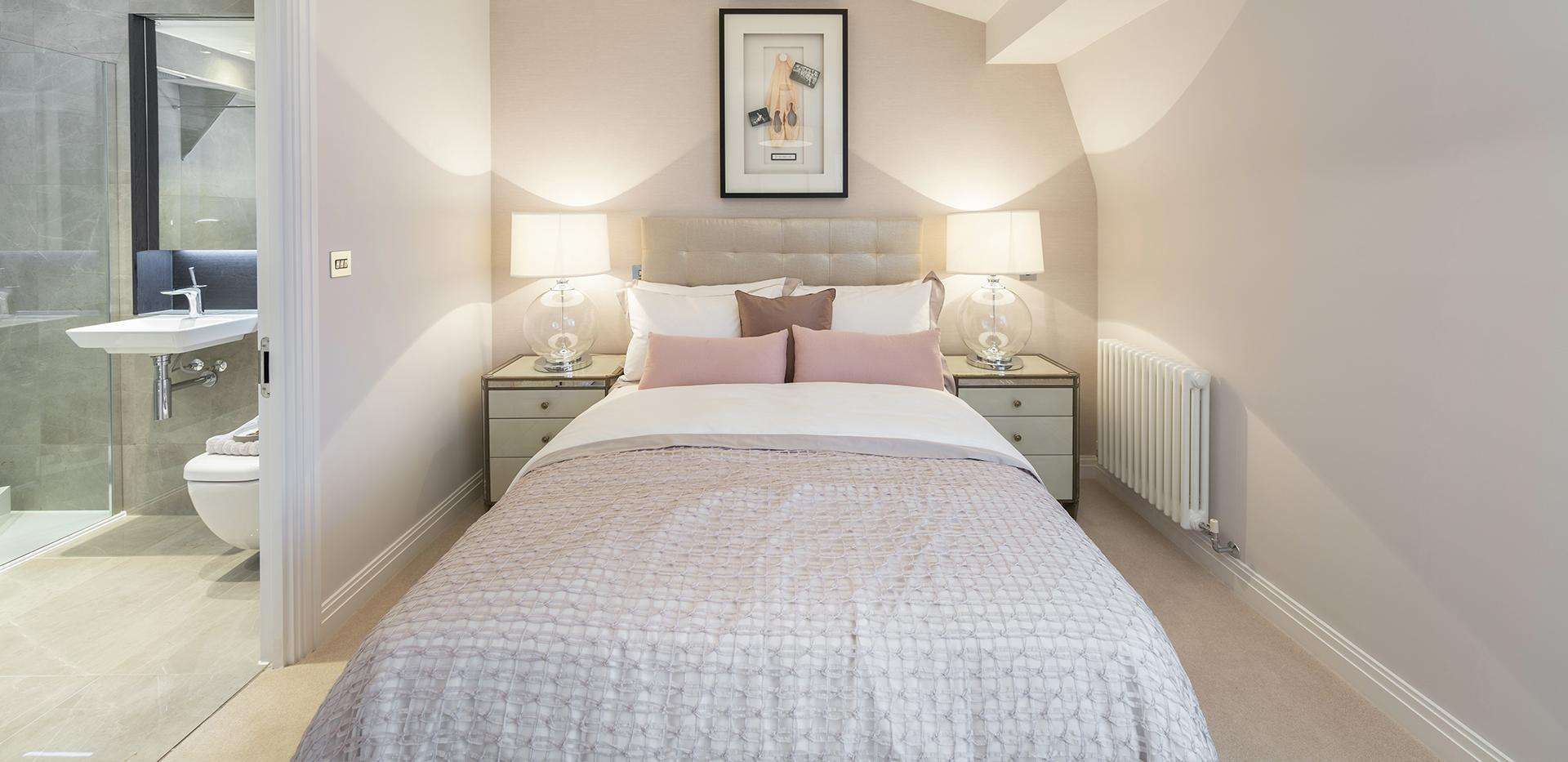 St James, Brewery Gate, Interior