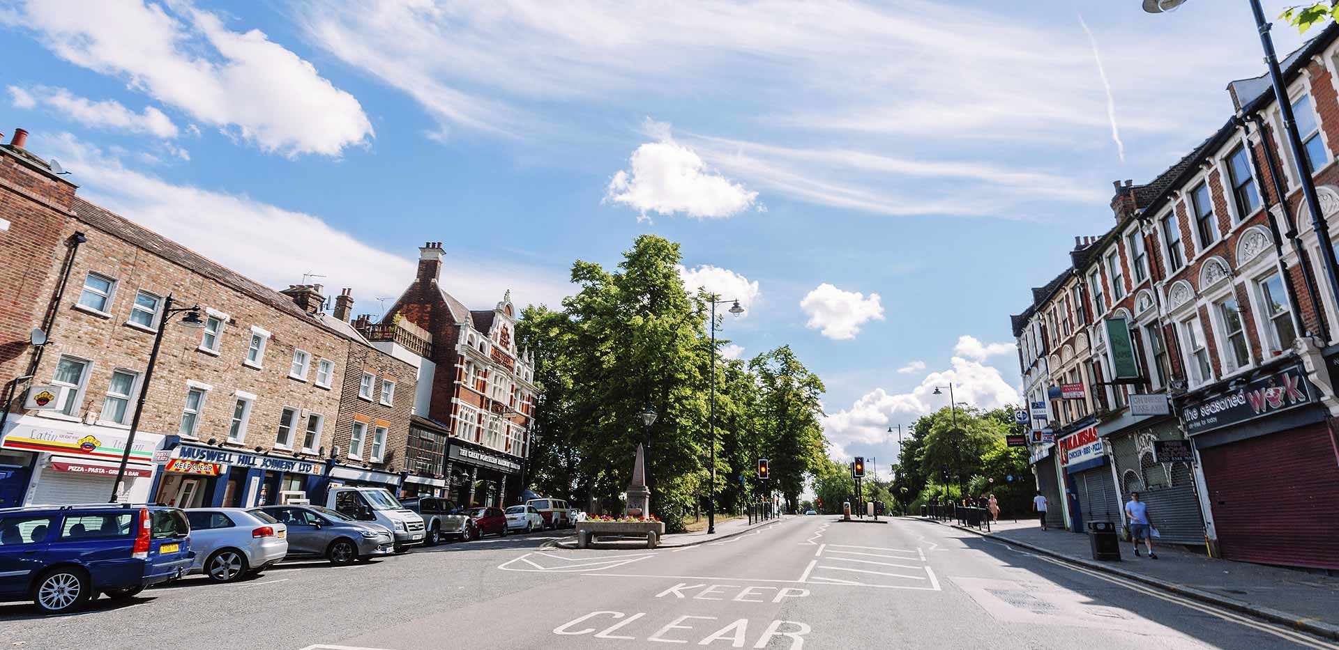 St James, Smithfield Square, Local Area