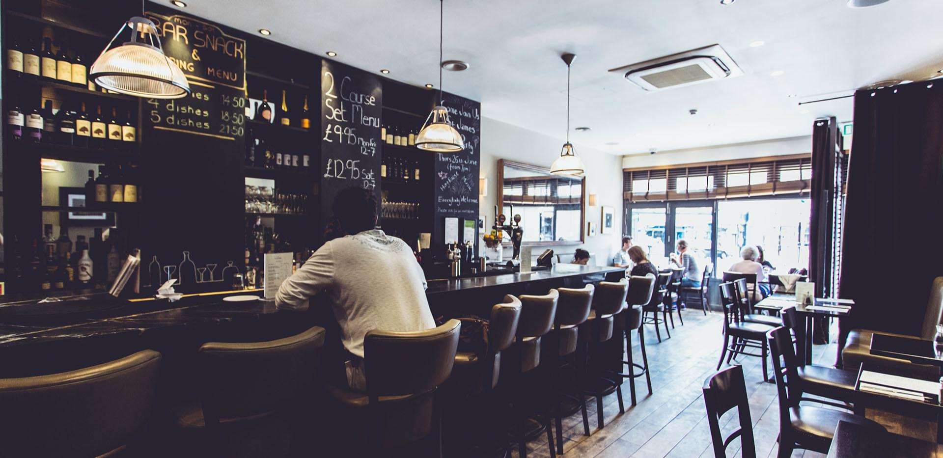 St James, Smithfield Square, Local Area