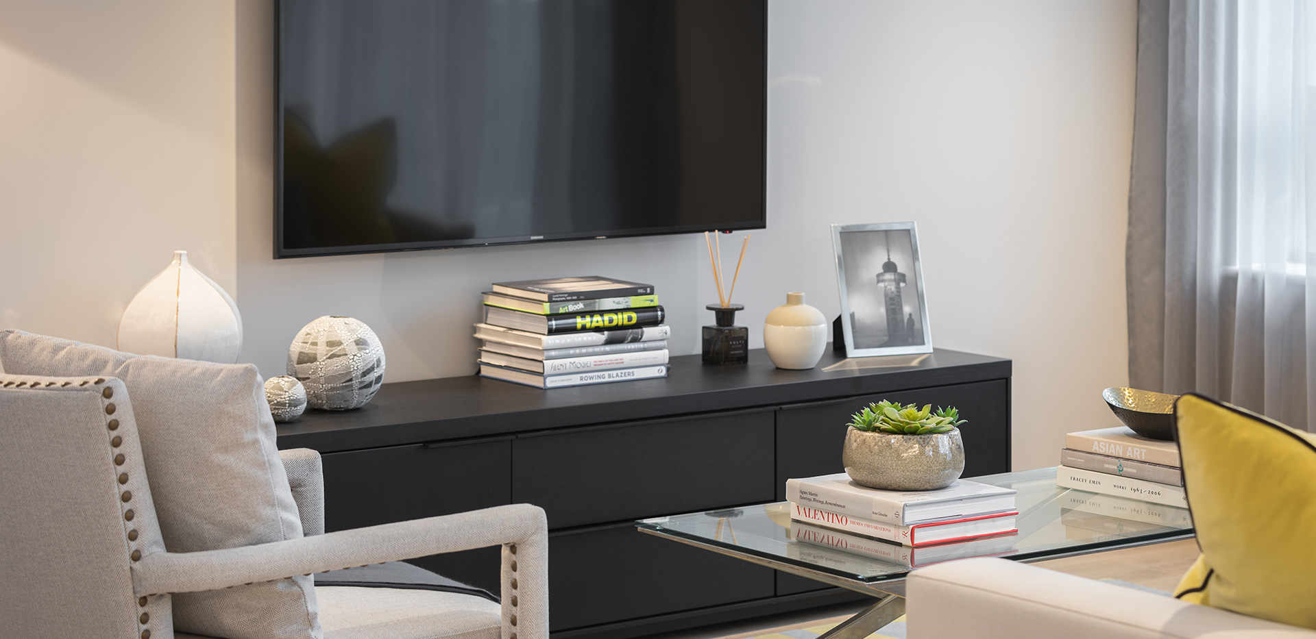 St James, Heritage Walk, Interior 15