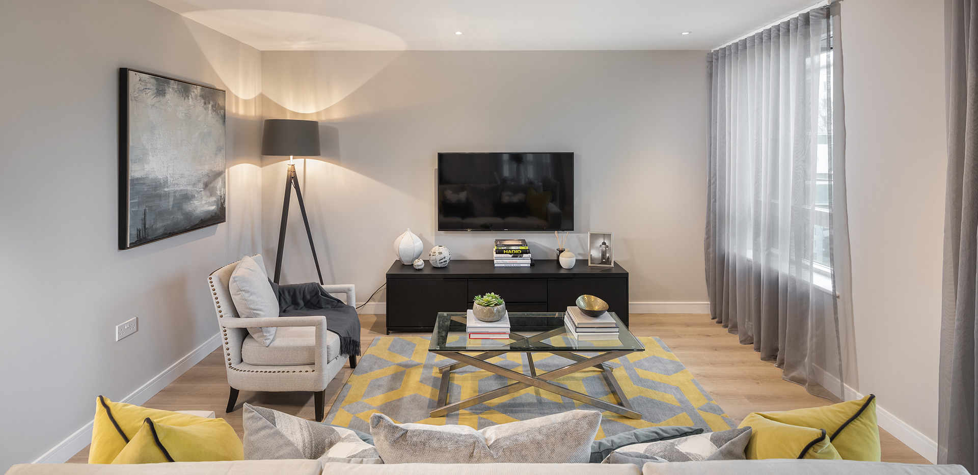 St James, Heritage Walk, Interior 22