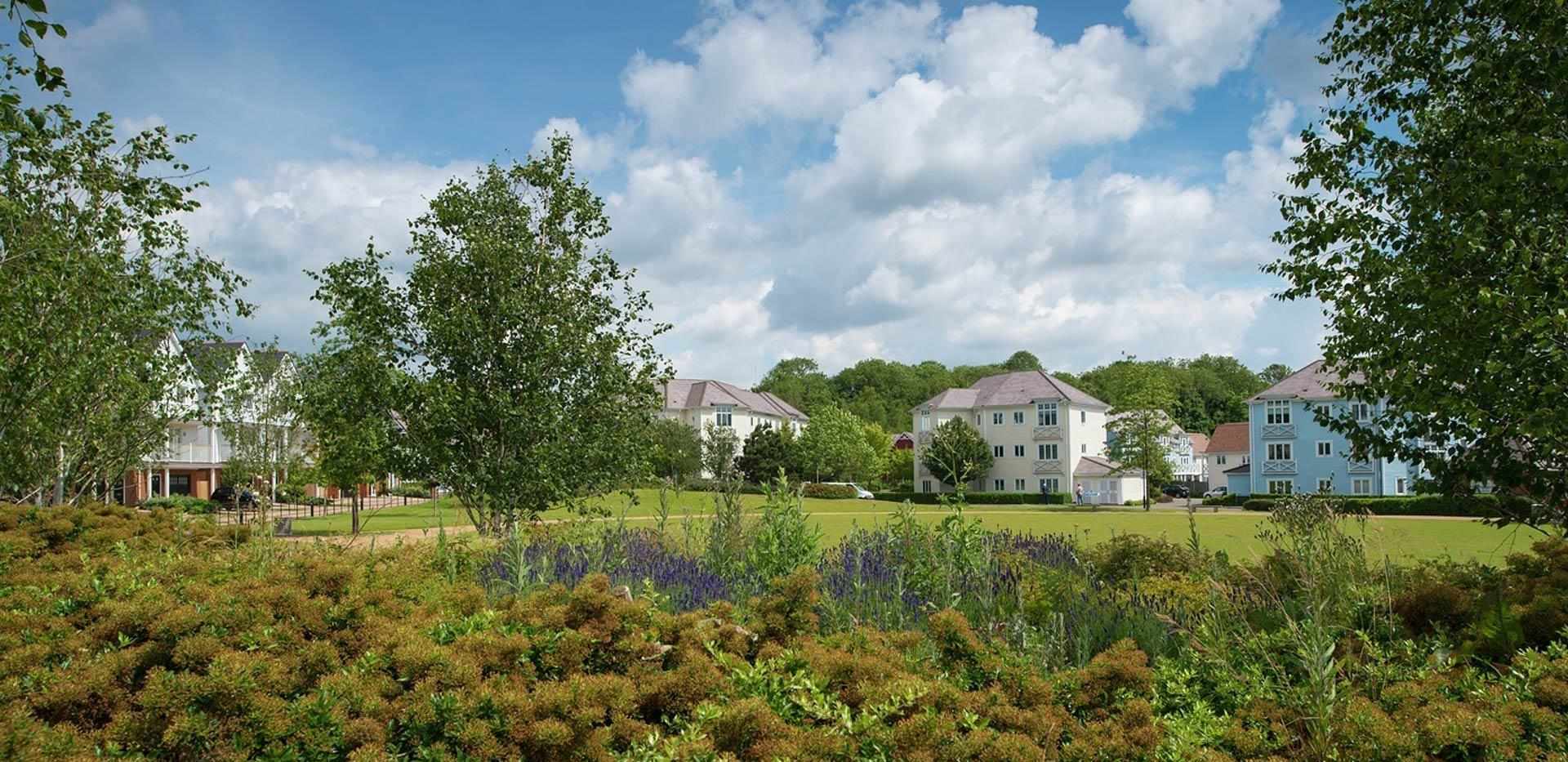 Berkeley, Holborough Lakes, Lifestyle