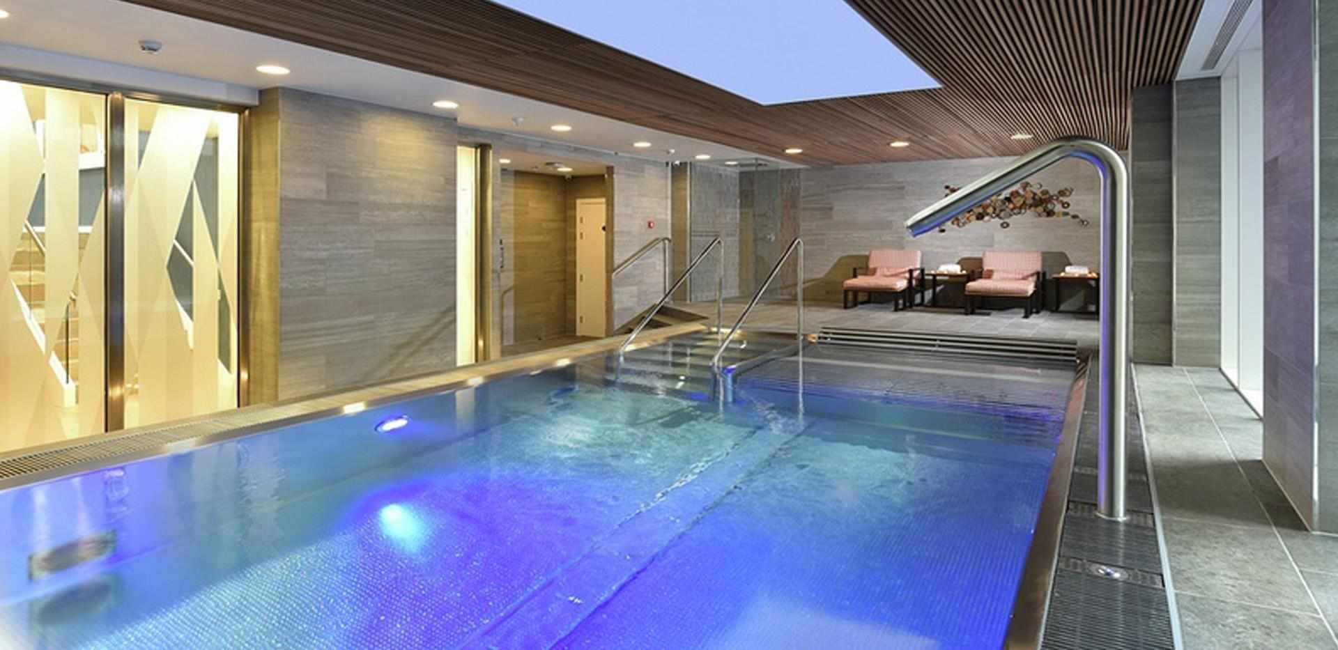 Berkeley, Vista, Pool