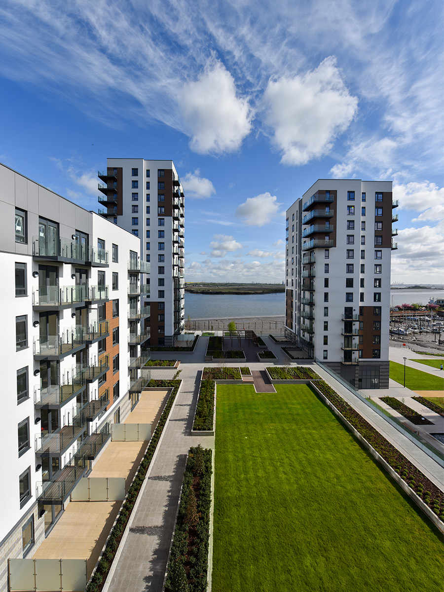 Berkeley, Victory Pier, Exterior Image