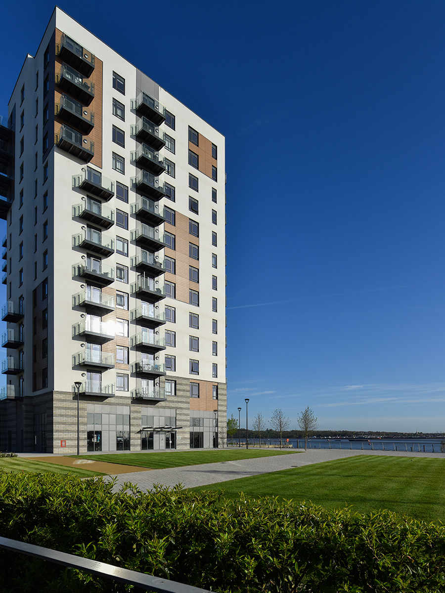 Berkeley, Victory Pier, Exterior Image