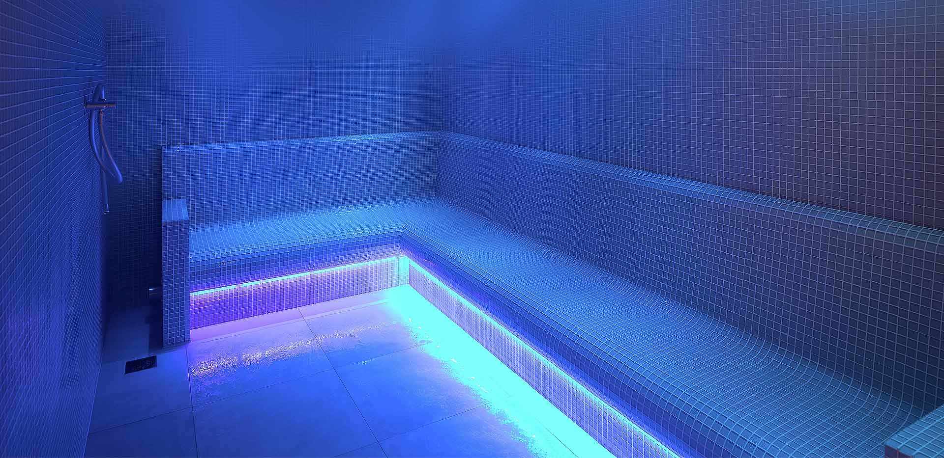 St Edward, 190 Strand, Facilities, Steam Room