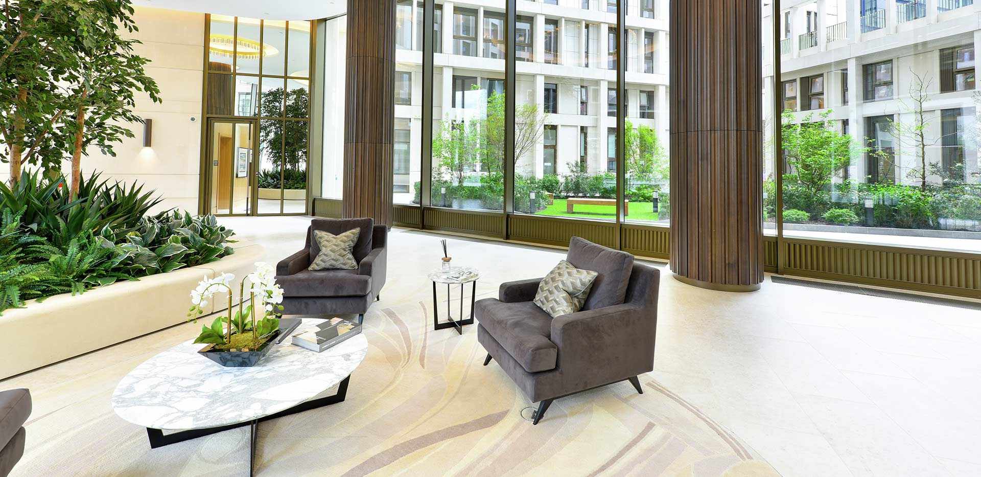 Berkeley, Abell and Cleland, Facilities, Lobby