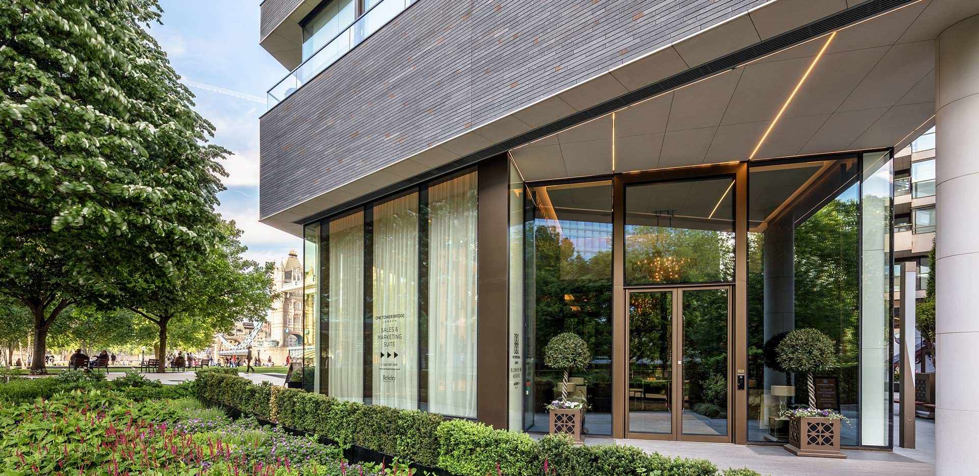 Berkeley, OTB, Exterior View, 19