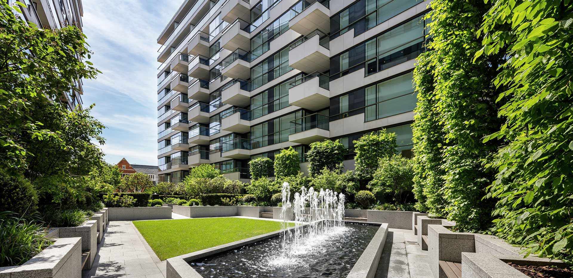 Berkeley, OTB, Exterior View, 25