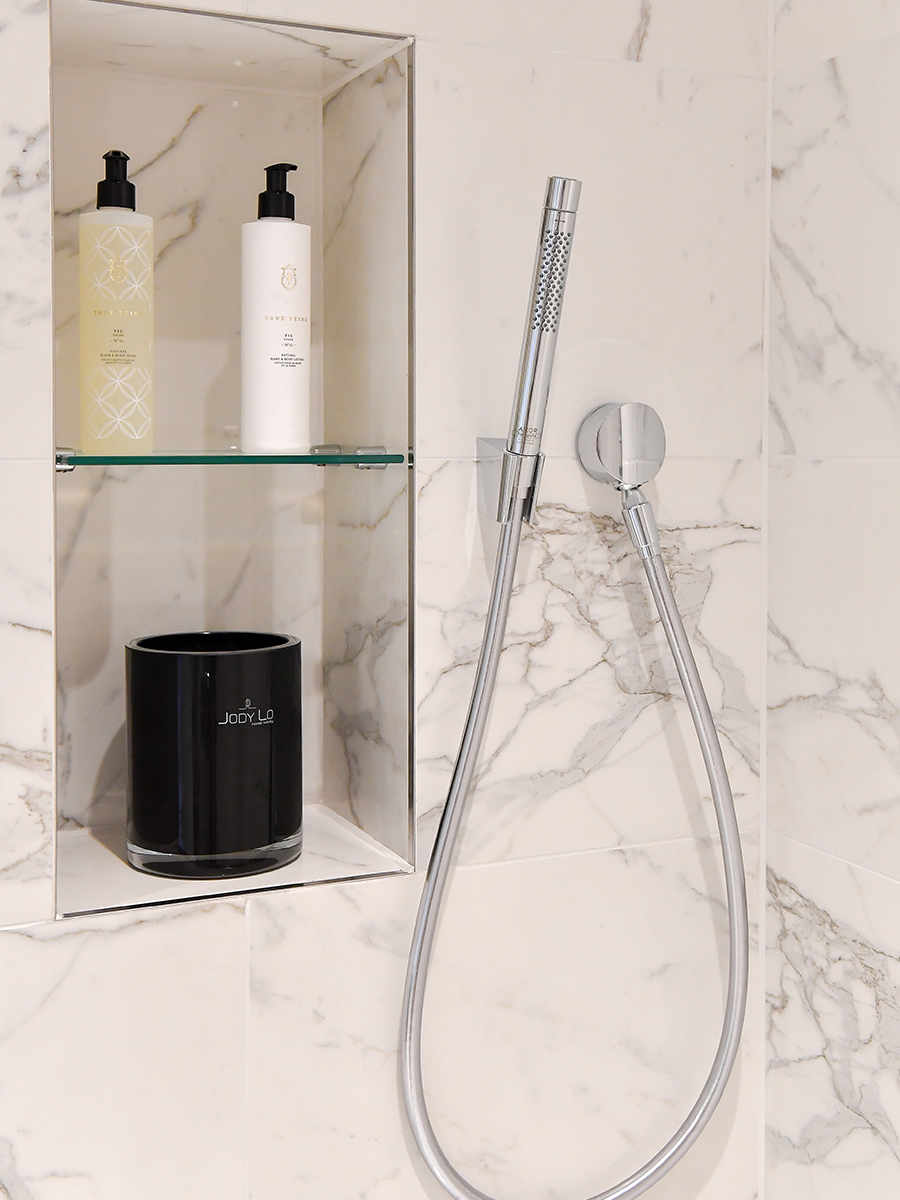 St James, Heritage Walk, Interior, View 15