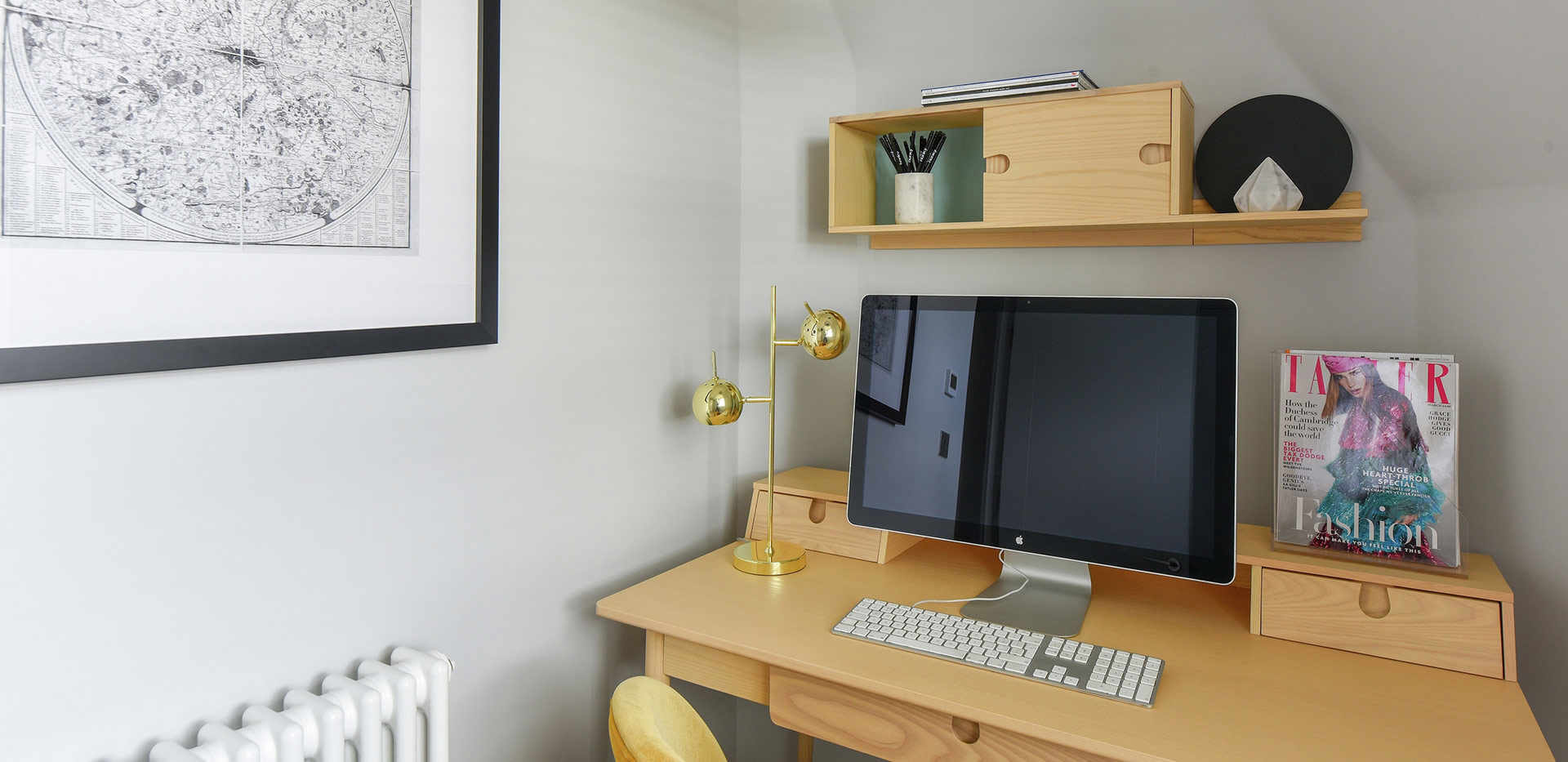 St James, Brewery Gate, Interior, 05