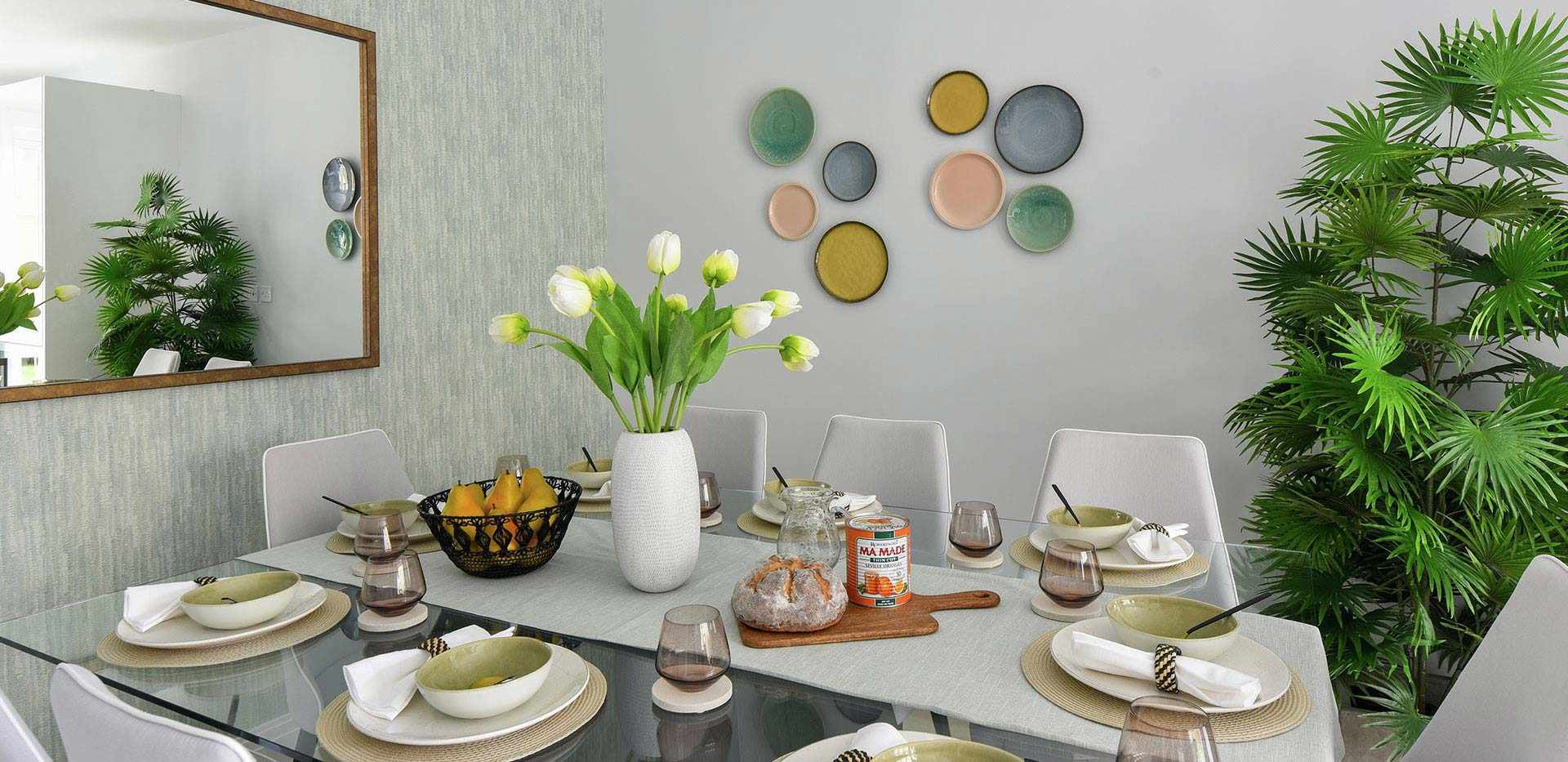 St James, Brewery Gate, Interior, 10