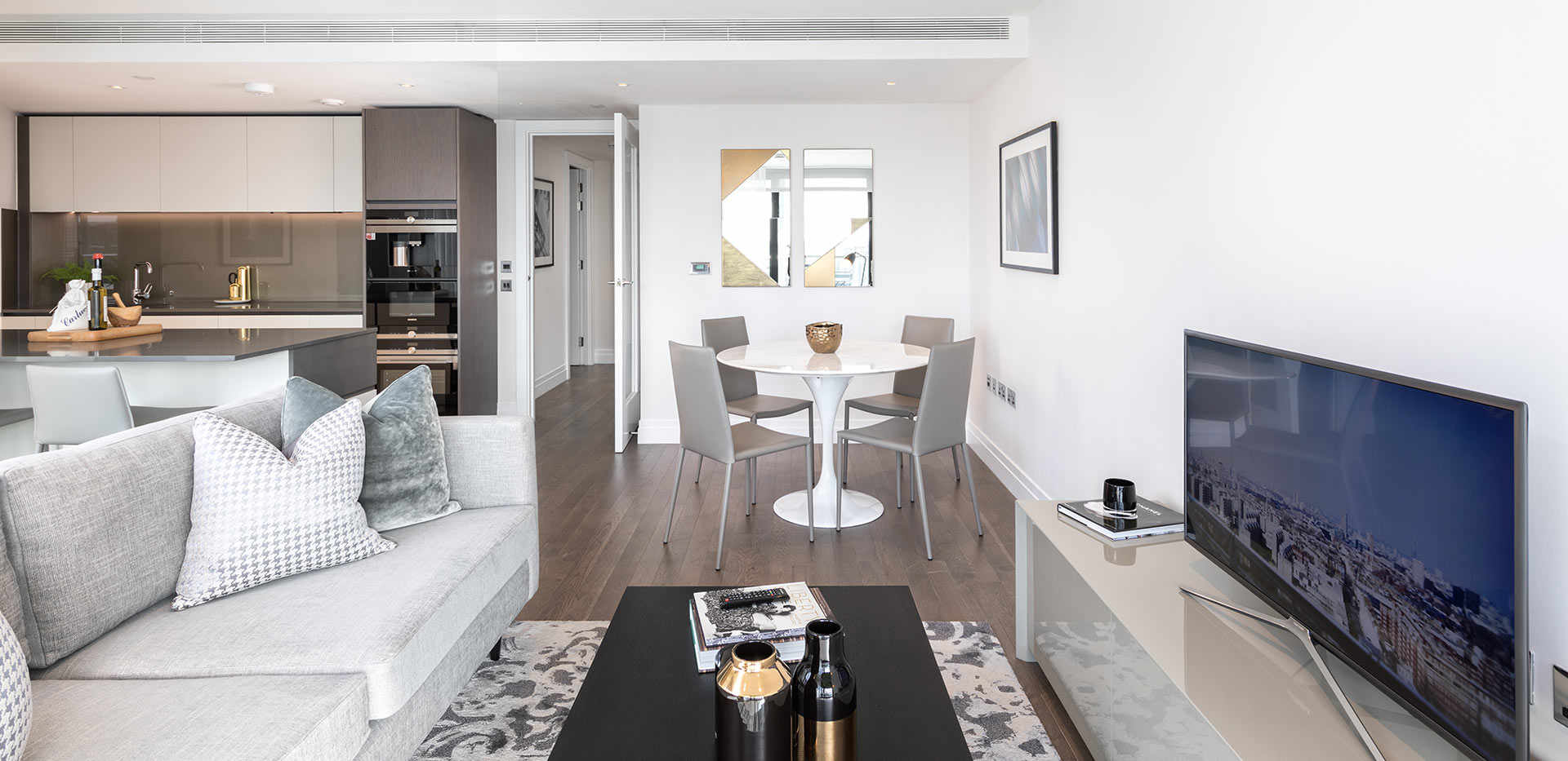 St James, Riverlight, Interior, Plot 288, Living Room