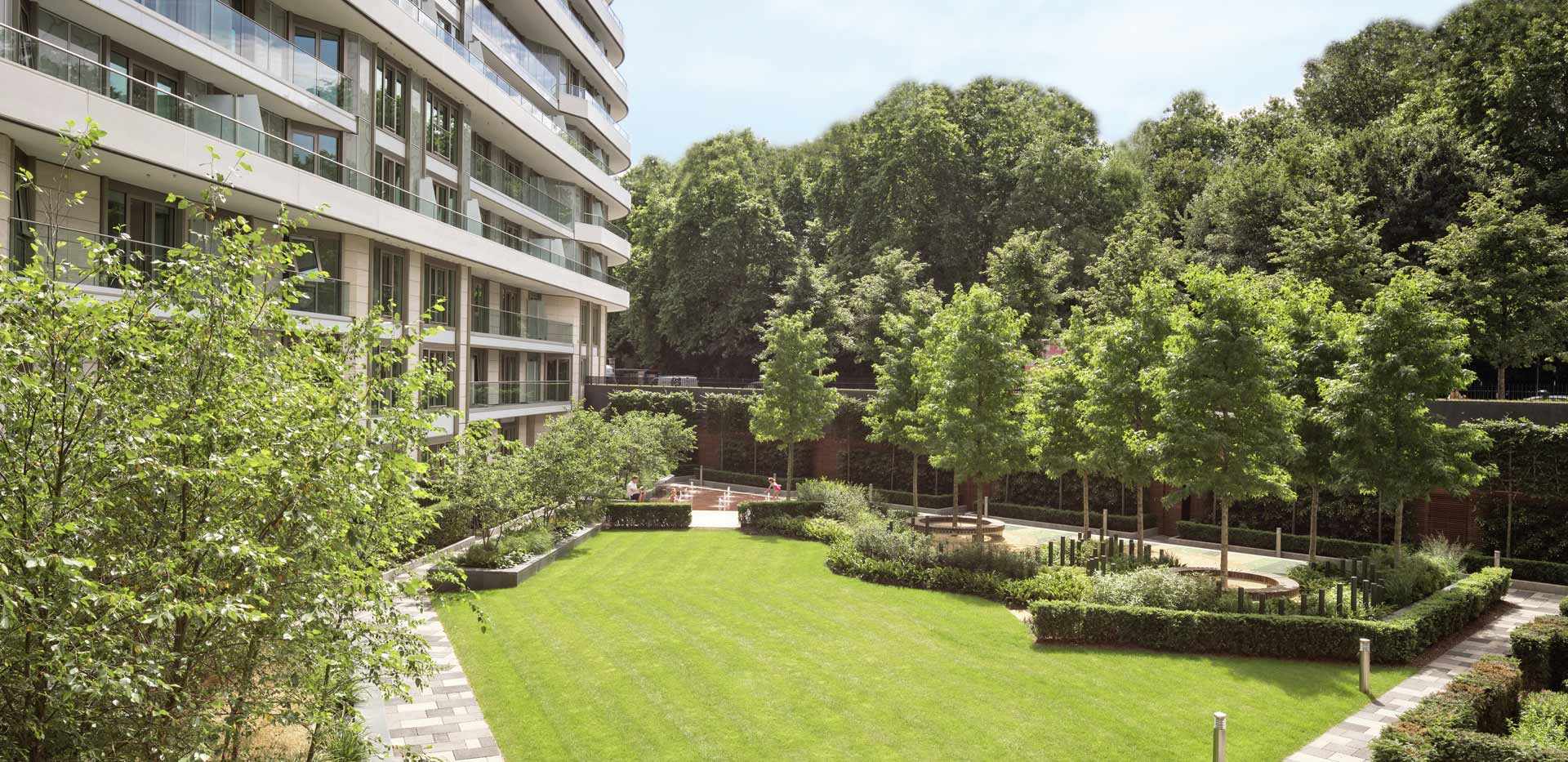 Berkeley, Vista, Exterior, Garden