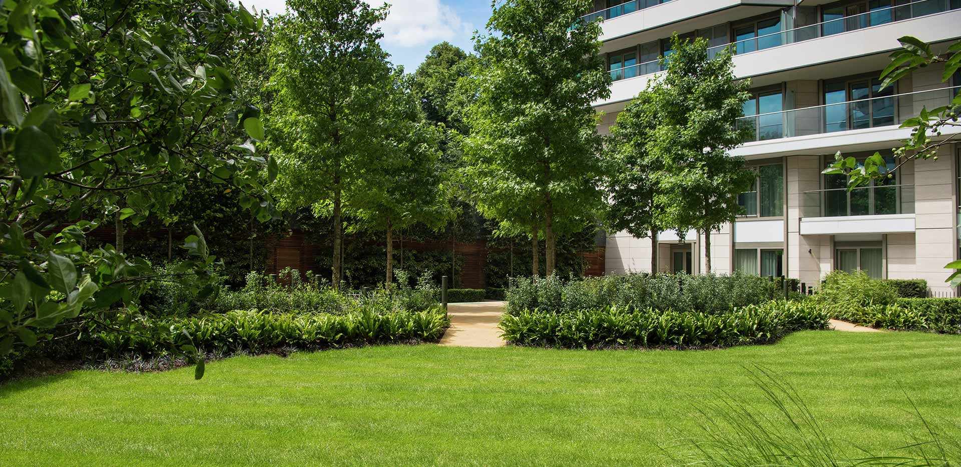 Berkeley, Vista, Exterior, Landscape Gardens