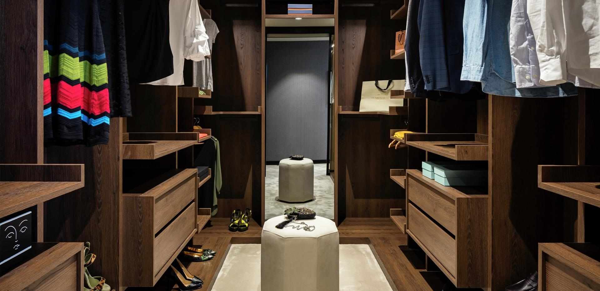 Berkeley, One Tower Bridge, Interior Image, Walk-in Wardrobe