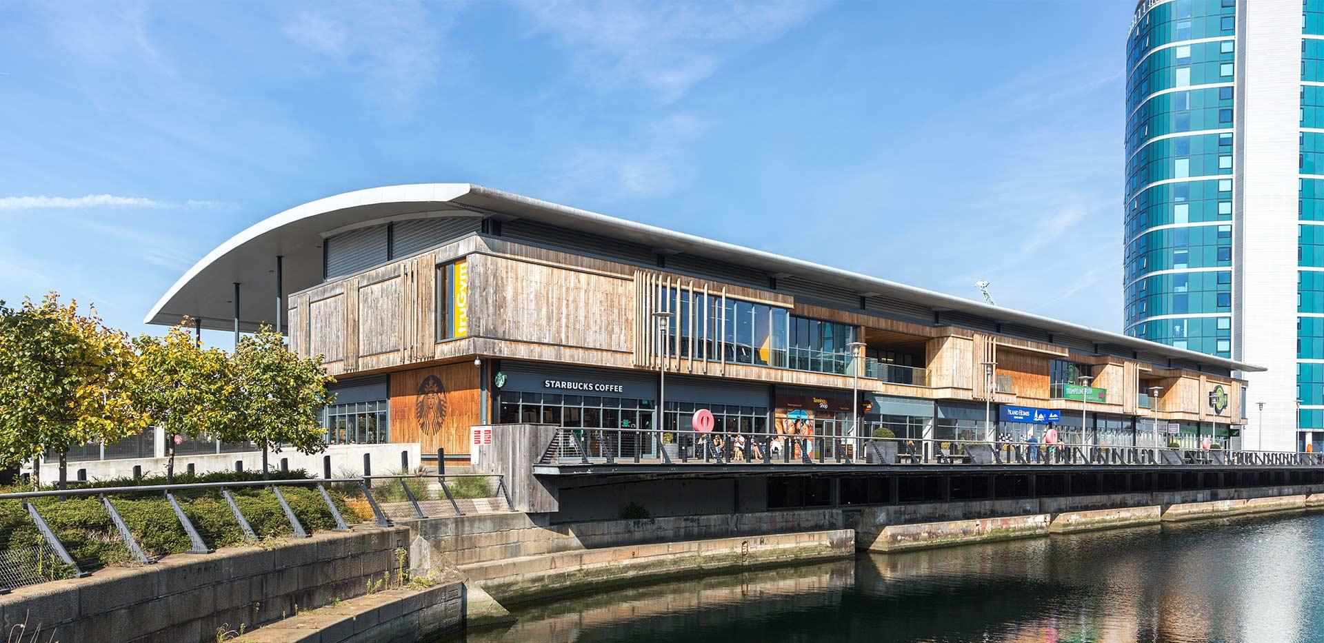 Berkeley, Victory Pier, Local Area