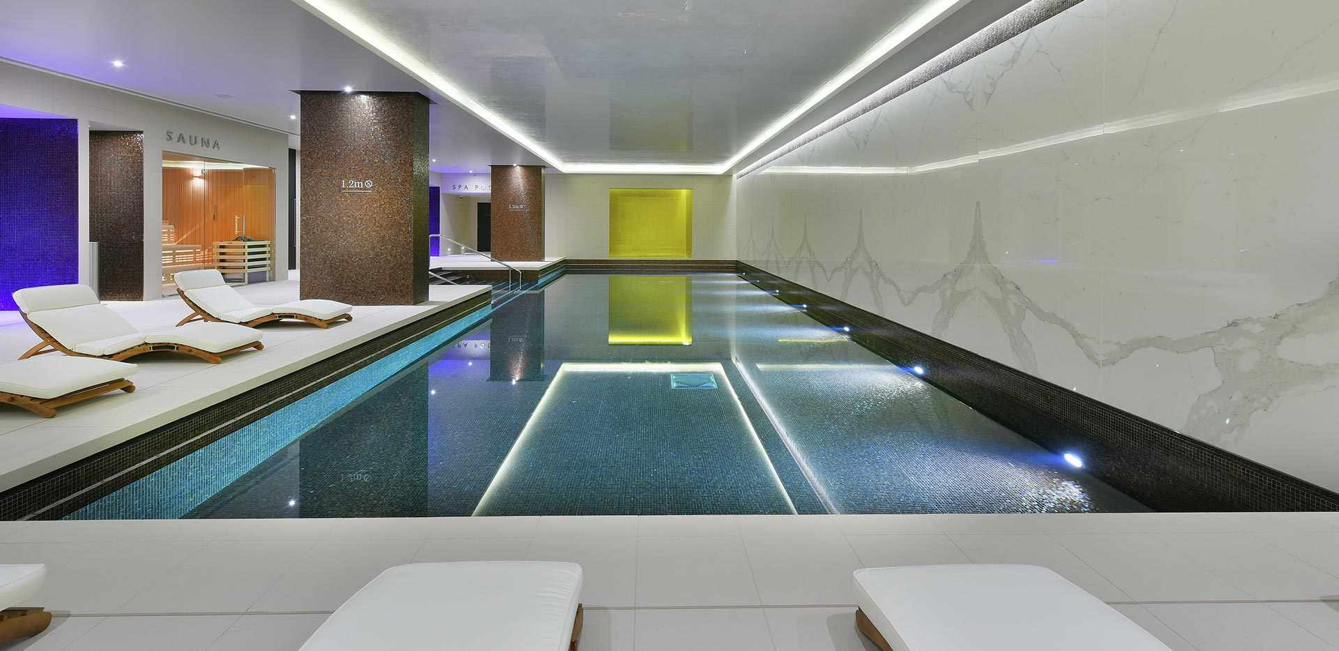 Berkeley, Goodman's Fields, Facilities, Swimming Pool