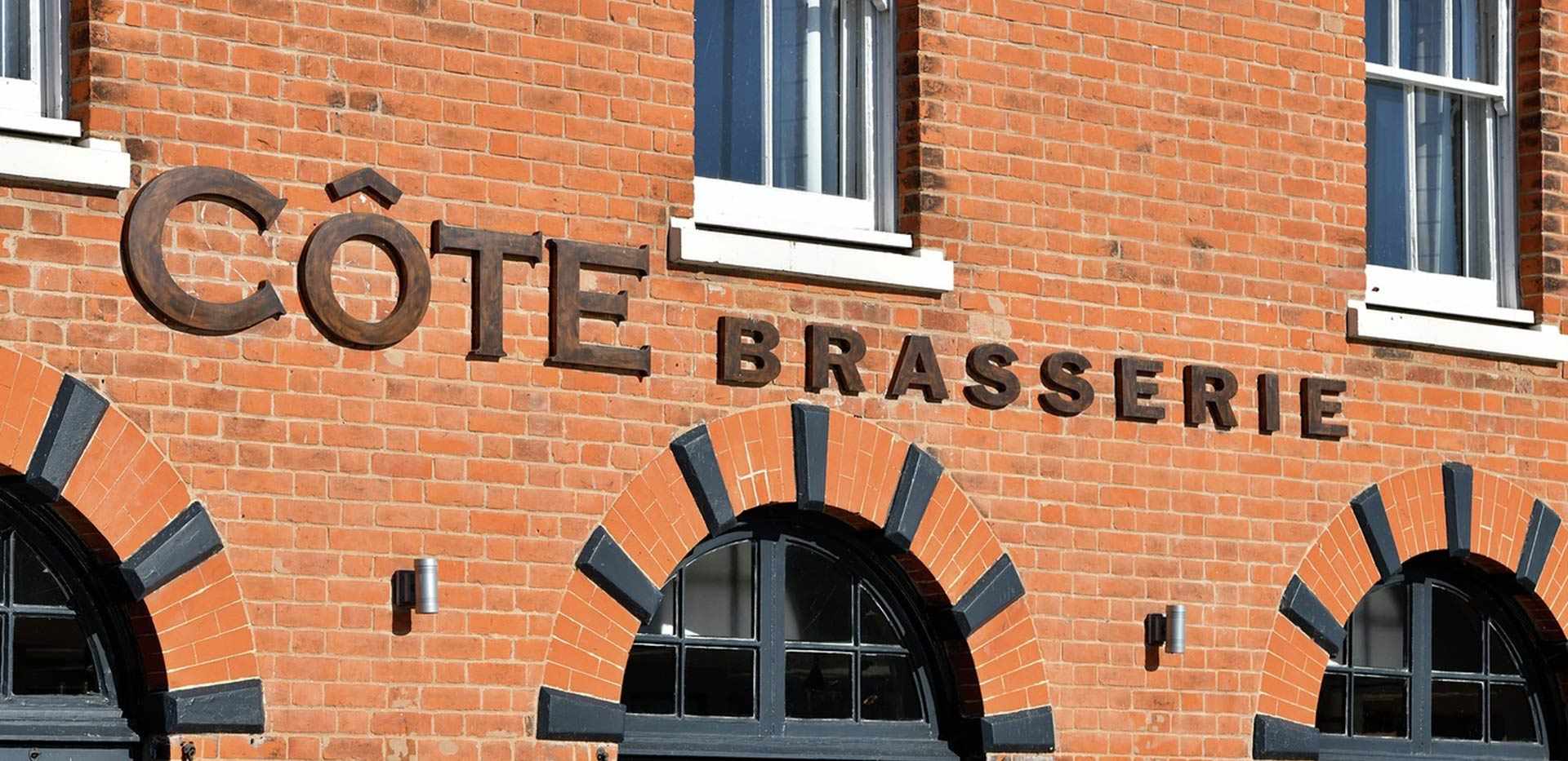 Berkeley, Brompton Gardens, Local Area, Cote Brasserie