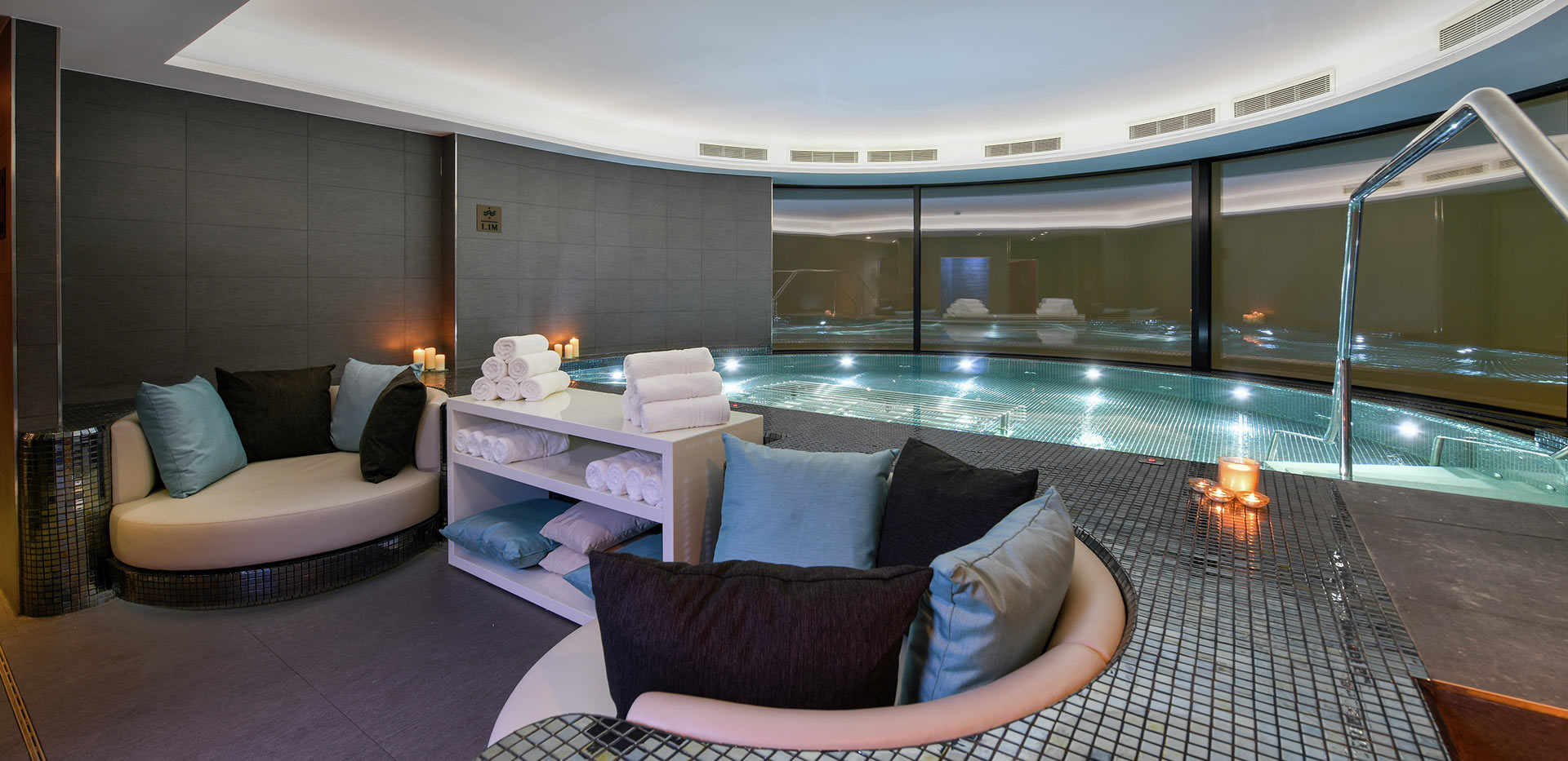 St James, The Corniche, Spa, Facilities