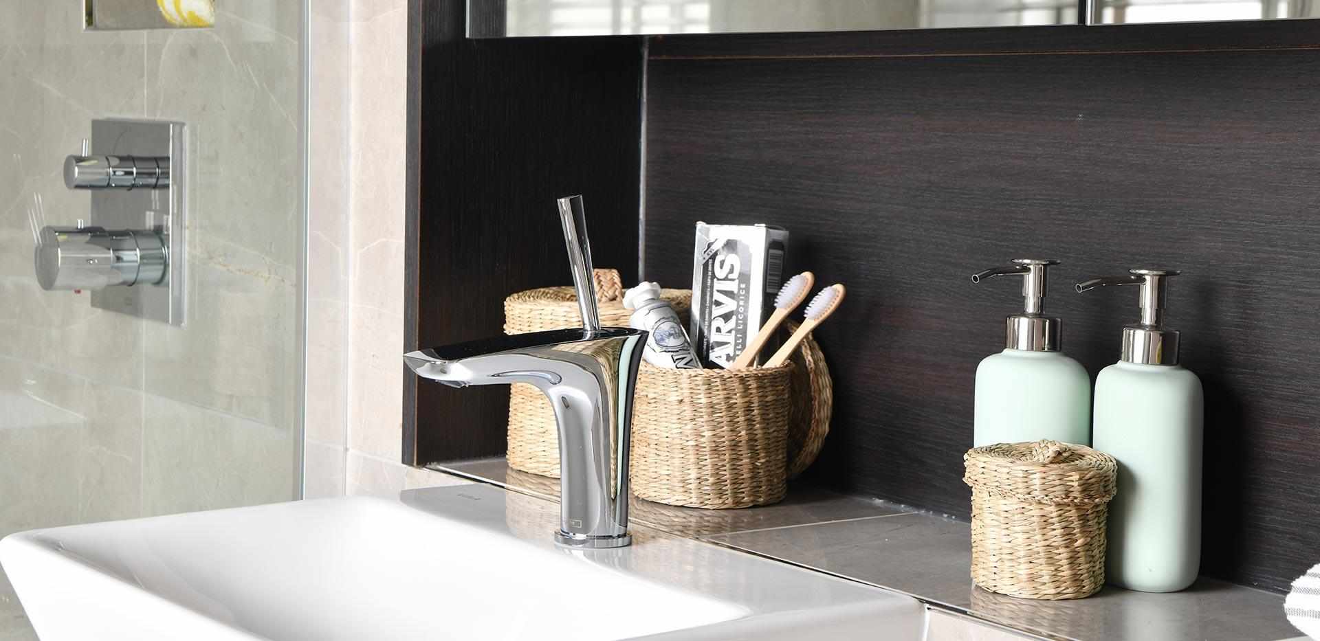 St James, Brewery Gate, Bathroom Luxury Living