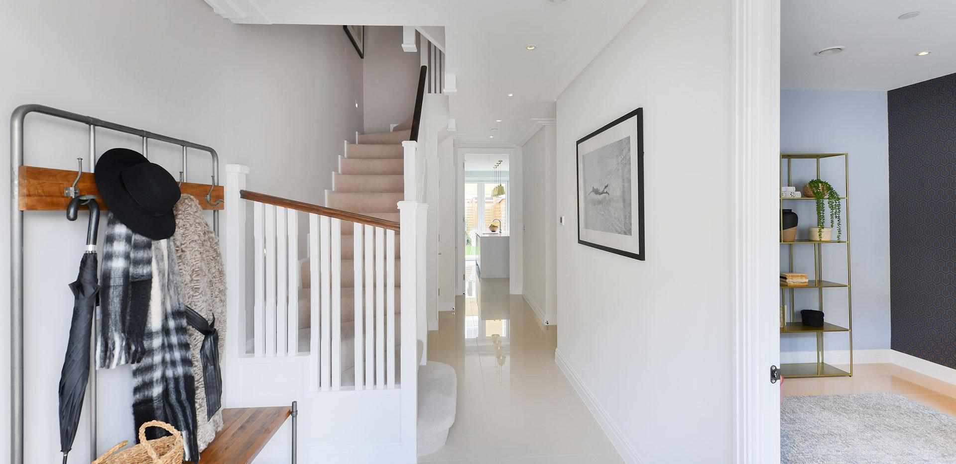 St James, Brewery Gate, Hallway