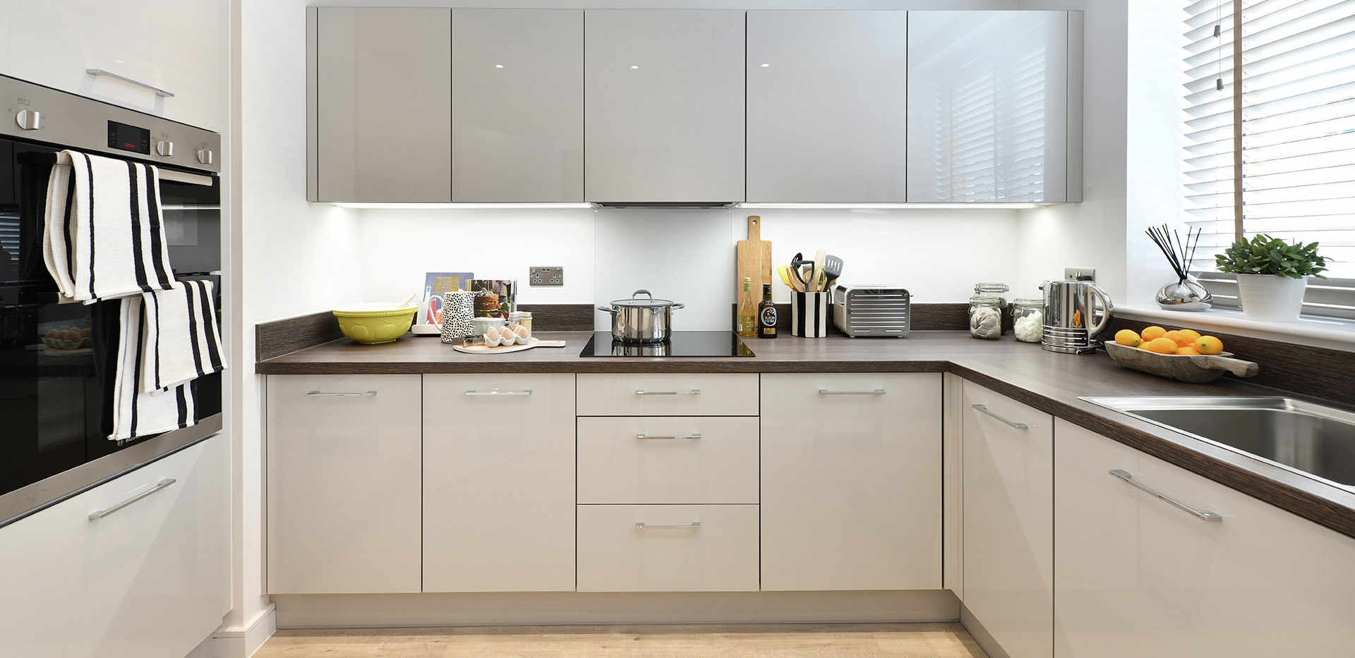 Berkeley, Holborough Lakes, 3 Bedroom Showhome, Kitchen