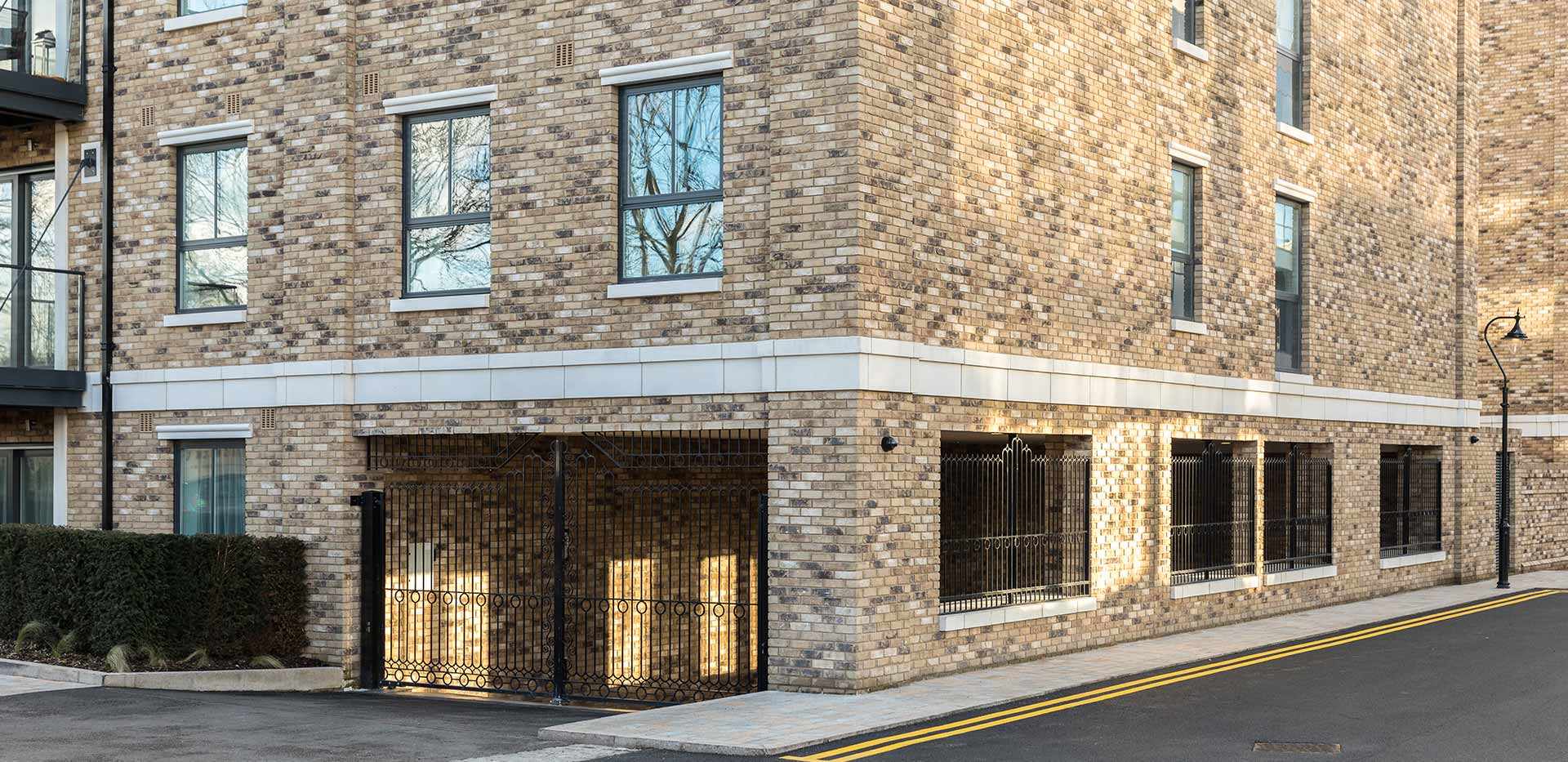 Chiswick Gate, Resident Facilities