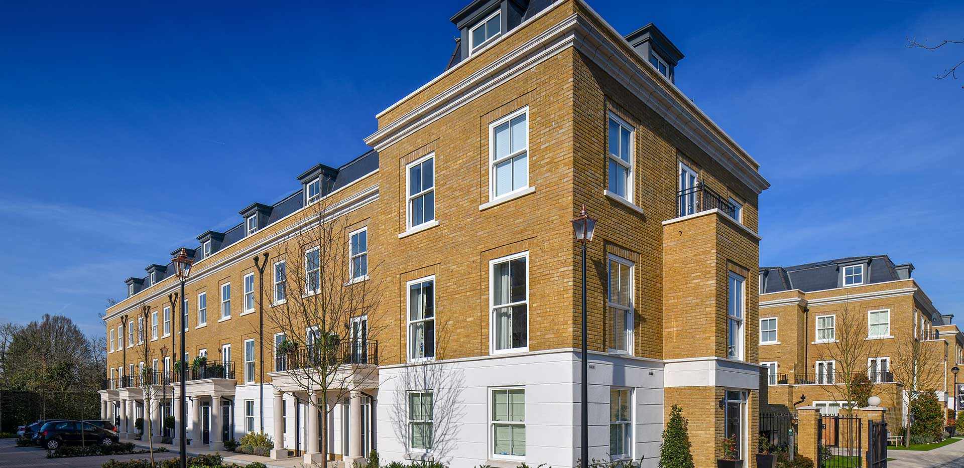 St James, Brewery Gate, Exterior, 01