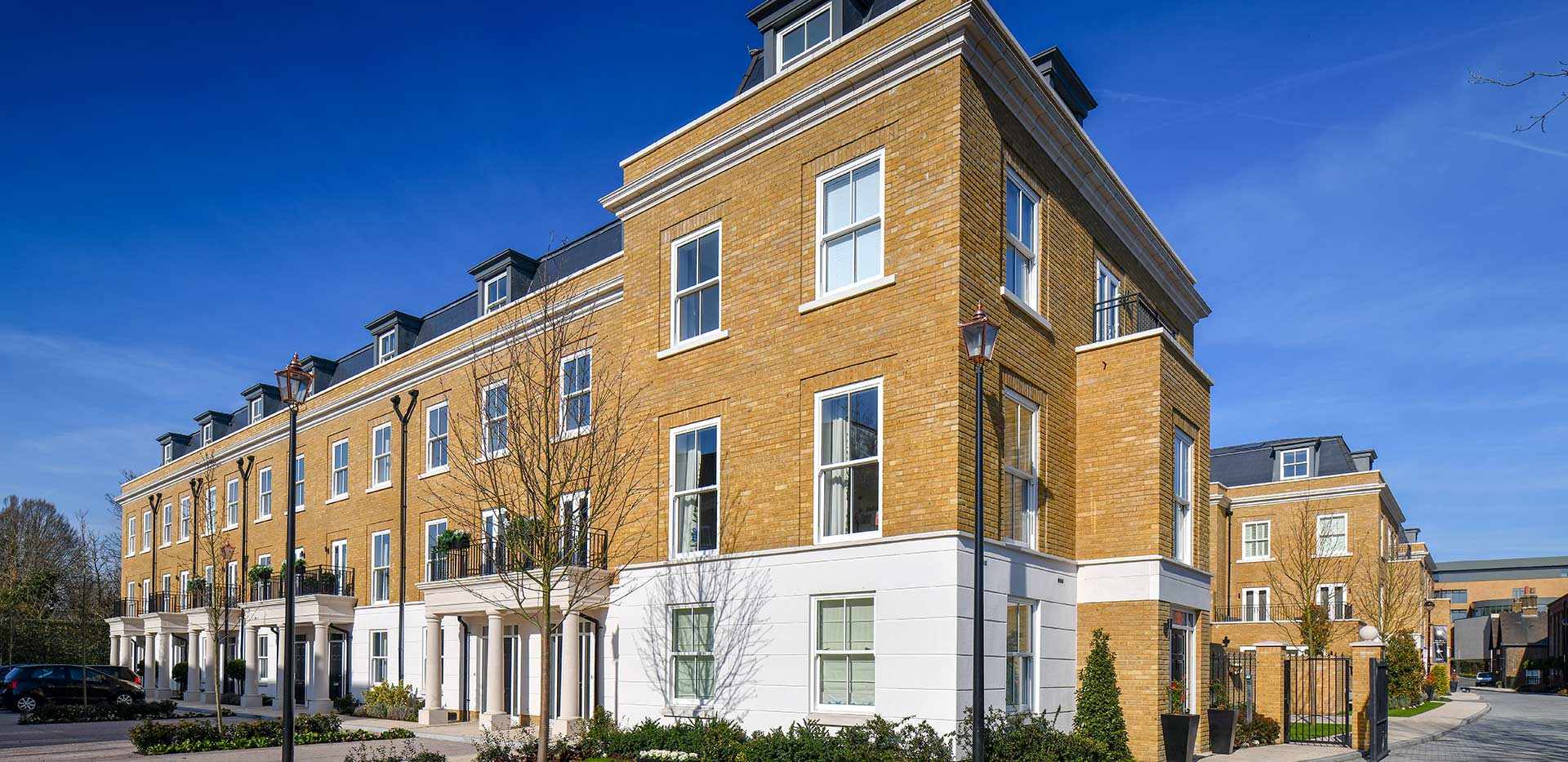 St James, Brewery Gate, Exterior, 02