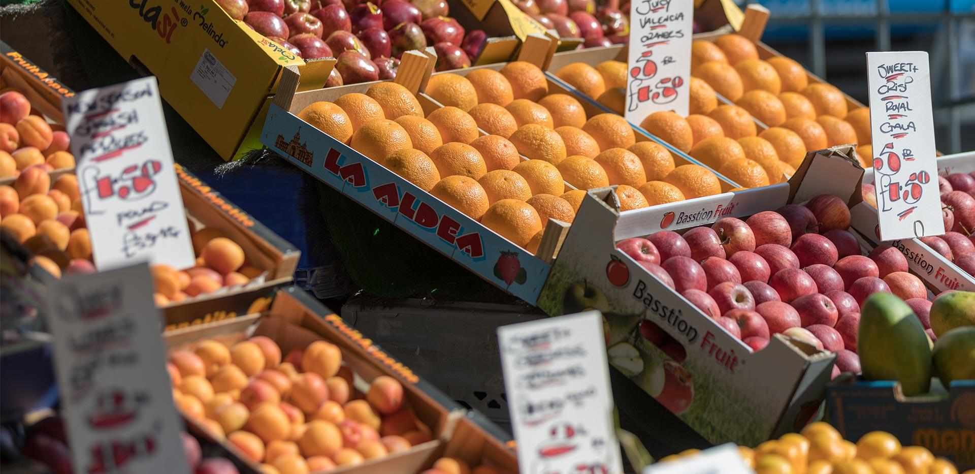 Berkeley, 17-51 London Road, Local Area