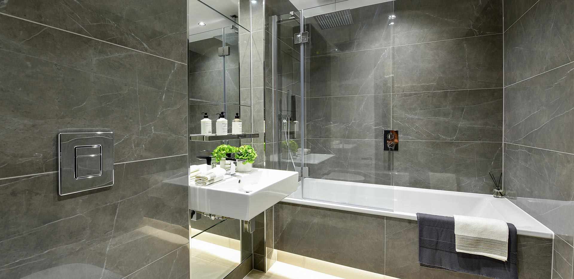 Berkeley, Vista, Show Homes, Bathroom