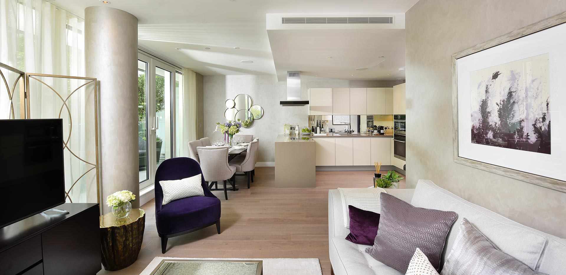 Berkeley, Vista, Onsite Apartments 123, Living Room