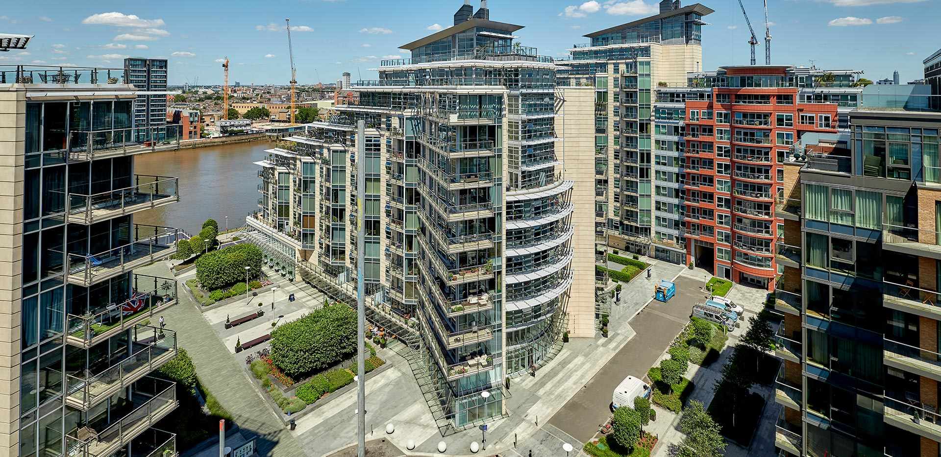 St George, Battersea Reach, Development Exerior, Discovery House Level 10